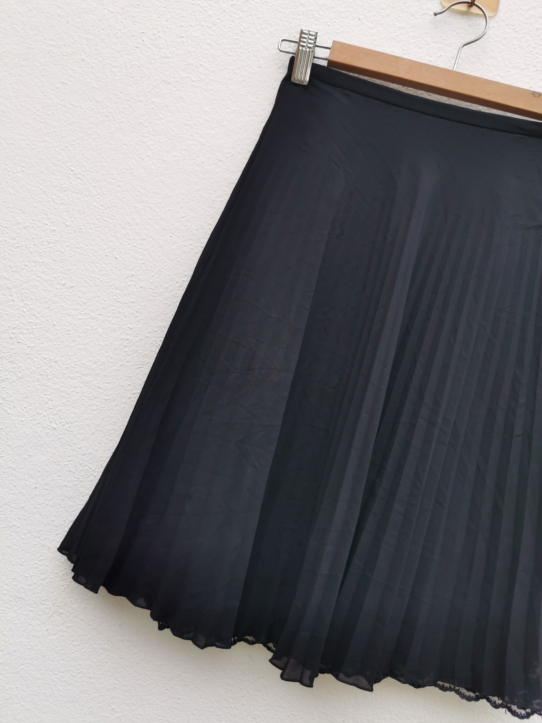 Lanvin 🔴Lanvin black skirt🔴 Size 26" / US 2 / IT 38 - 4 Thumbnail