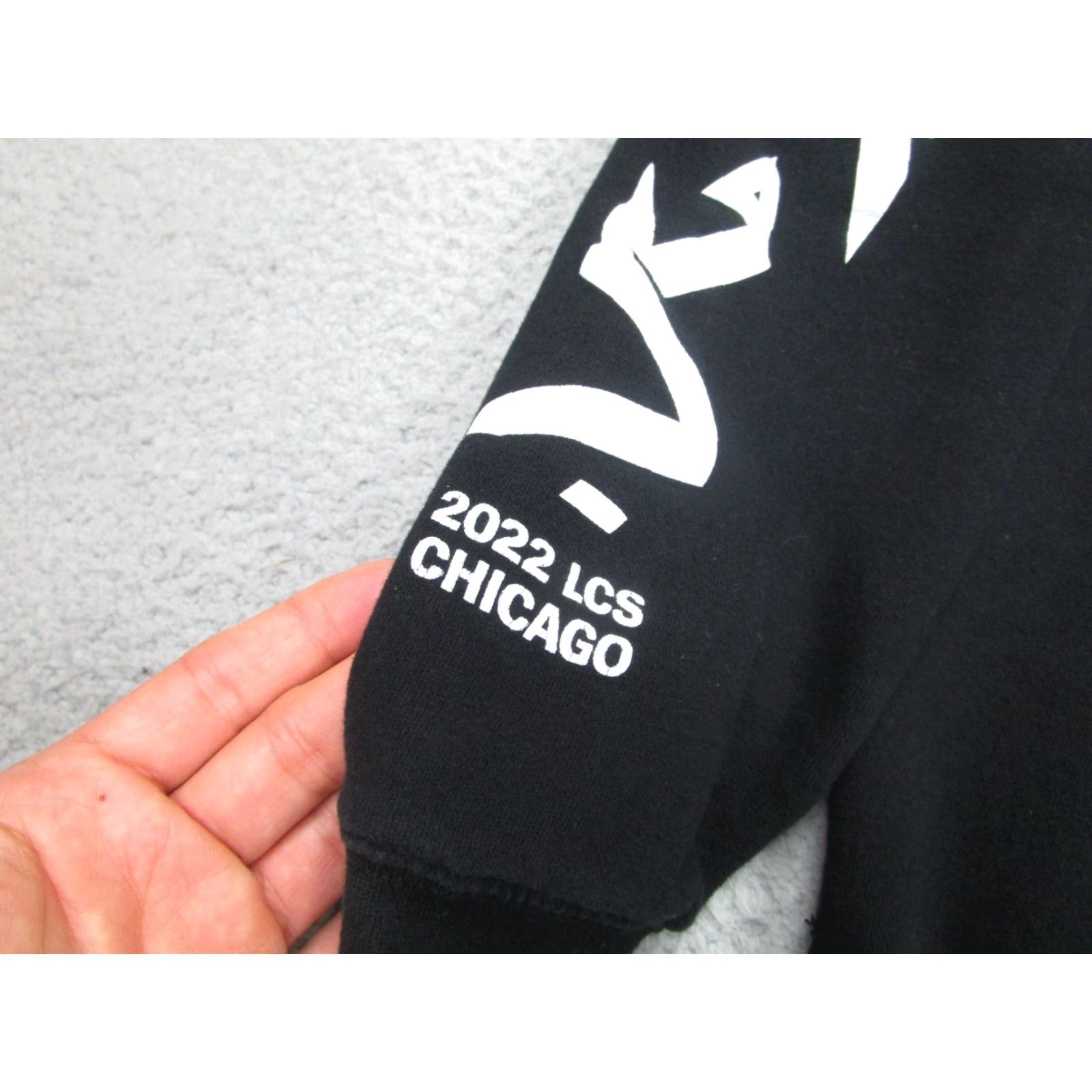 Vintage League of Legends Sweatshirt Mens M Black 2022 Riot Games LOL Gaming Pullover Crew Neck Cotton Blend Fleece Size US M / EU 48-50 / 2 - 4 Thumbnail
