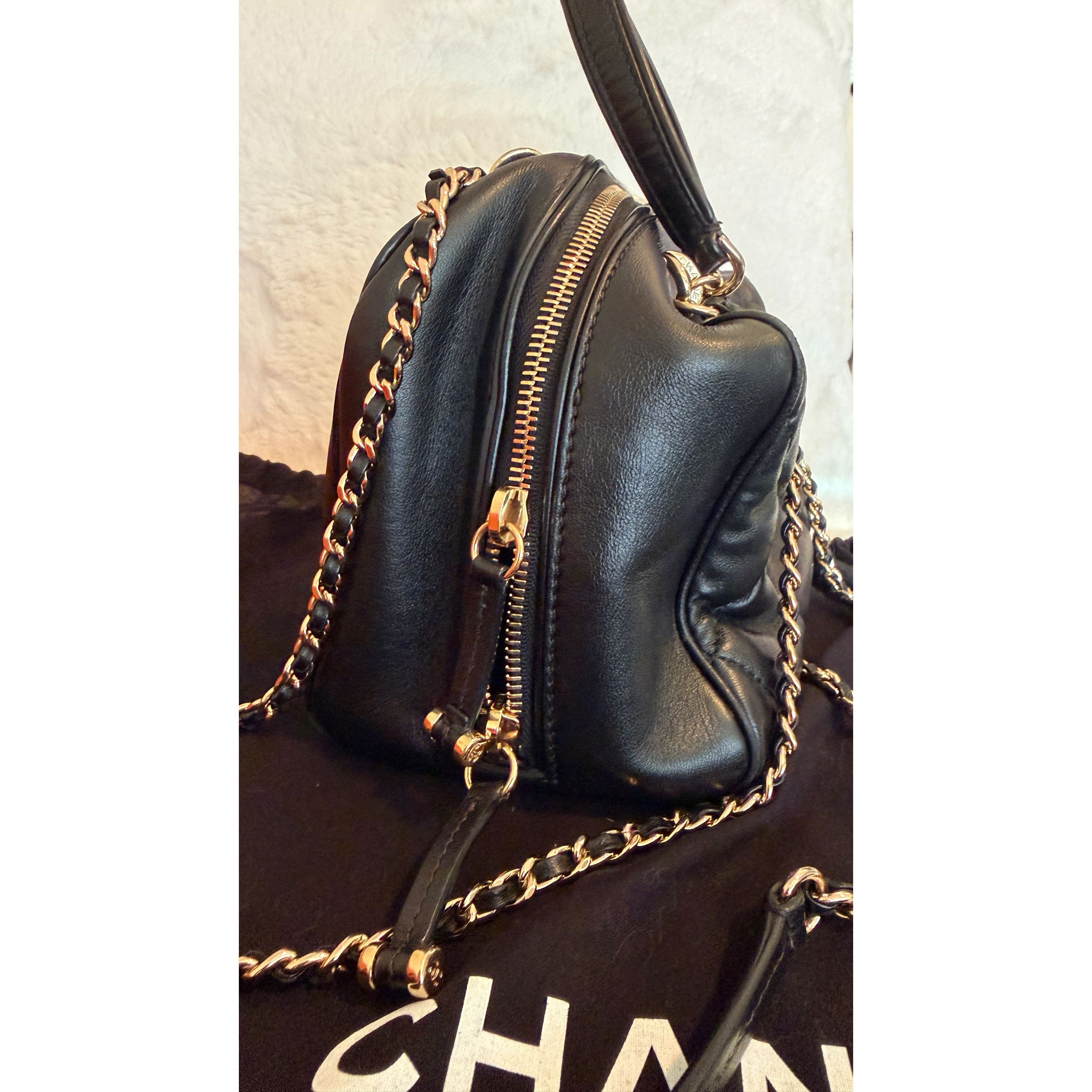 Chanel CHANEL BLACK QUILTED BOWLING CHAIN BAG Size ONE SIZE - 7 Thumbnail
