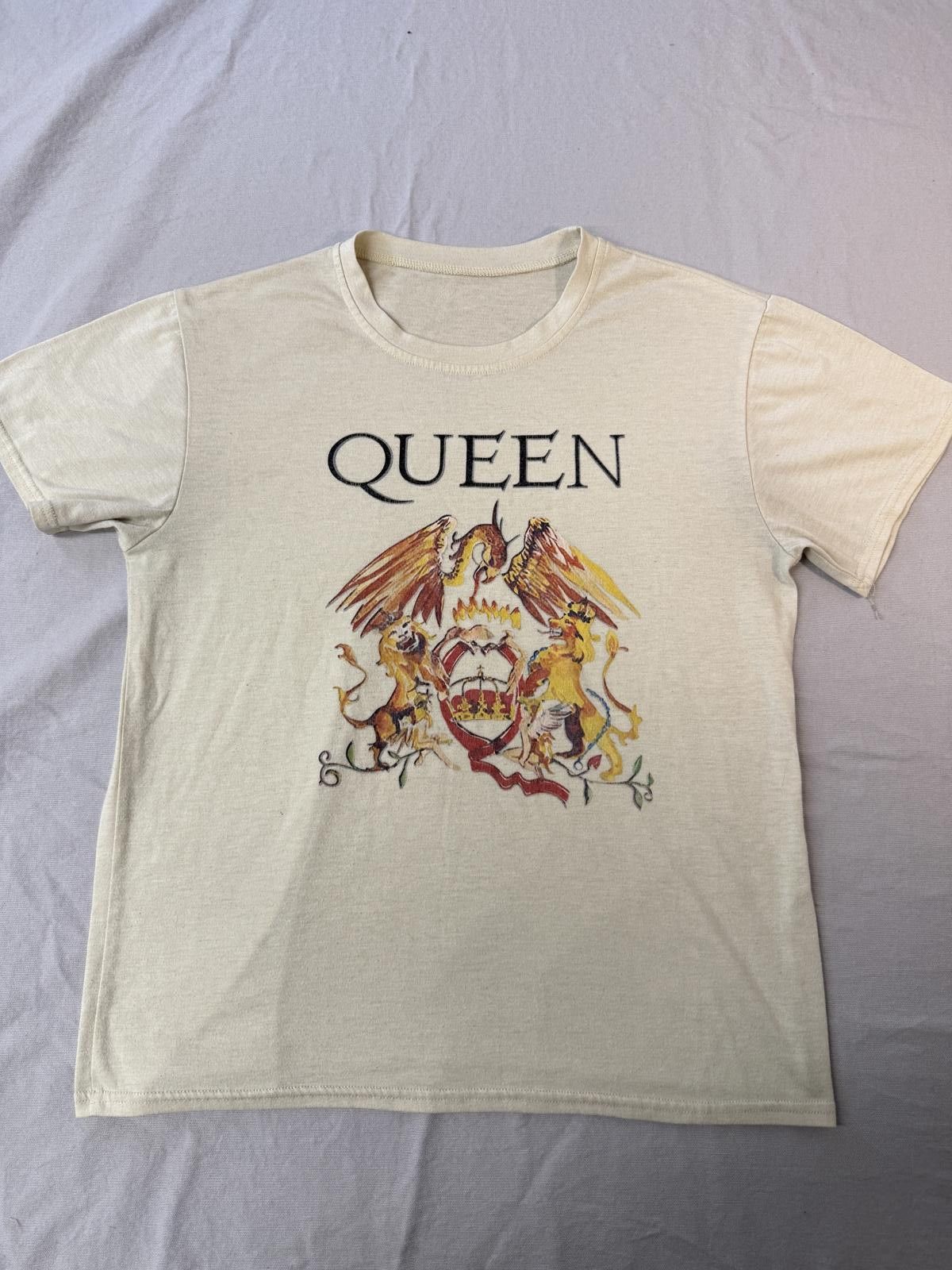 Designer Queen Band Logo Crest T-shirt Tan T-shirt XS Size US XS / EU 42 / 0 - 1 Thumbnail