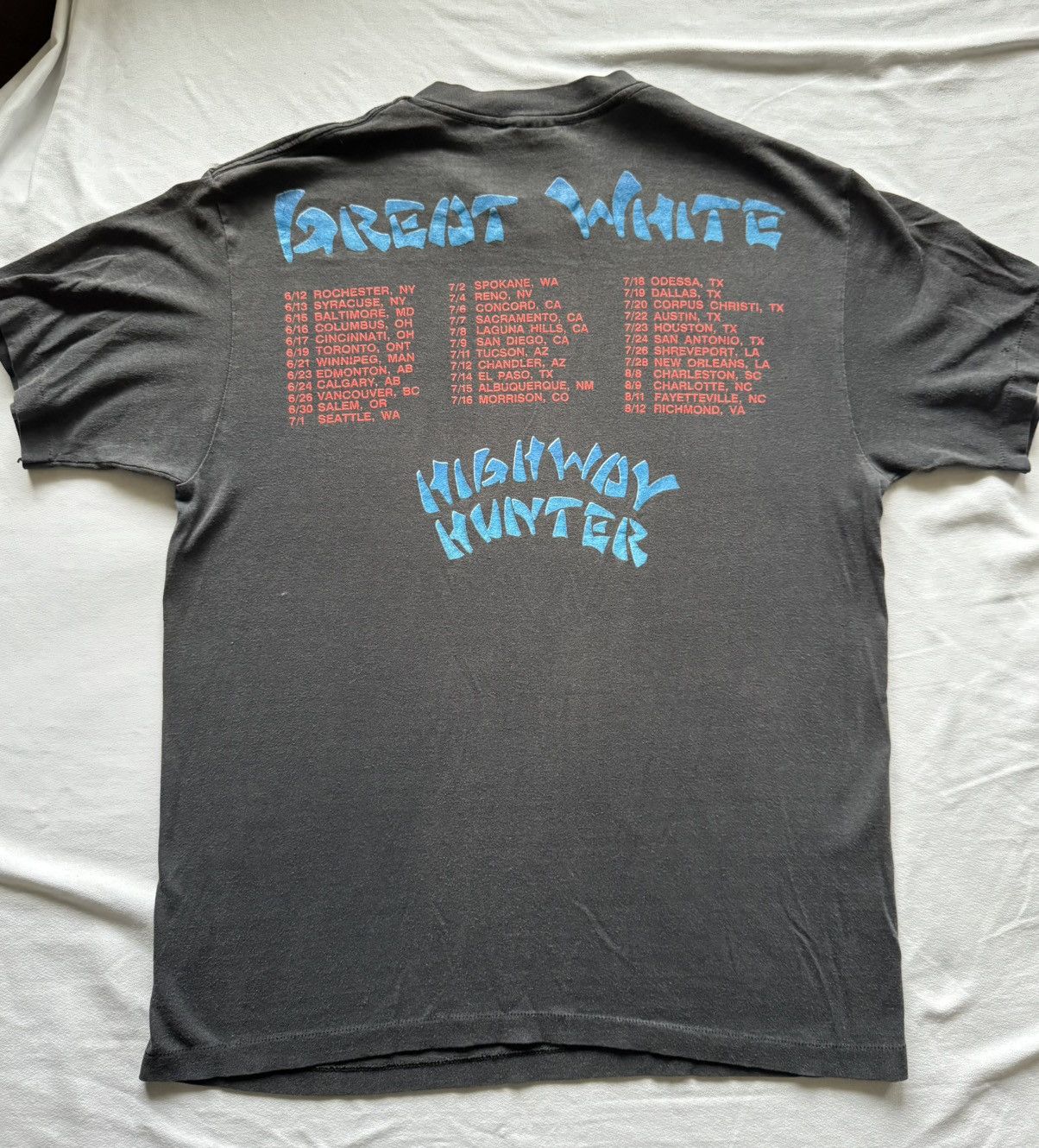 TEE JAYS 80s Great White Mista Bone Highway Hunter Tour rock shirt Size US M / EU 48-50 / 2 - 2 Thumbnail
