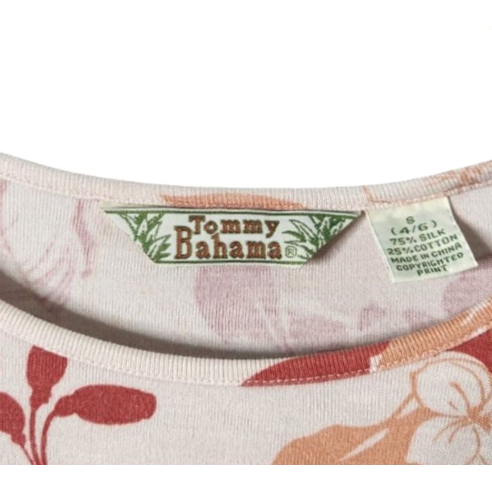 Tommy Bahama Tommy Bahama Womens T-Shirt Silk Blend Floral Short Sleeve Crew Neck Pullover Top S Multicolor Size S / US 4 / IT 40 - 4 Thumbnail