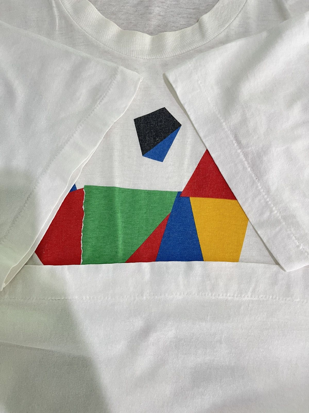Vintage Vintage 90s amnesty international by Shin Matsunaga t shirt Size US XL / EU 56 / 4 - 11 Thumbnail