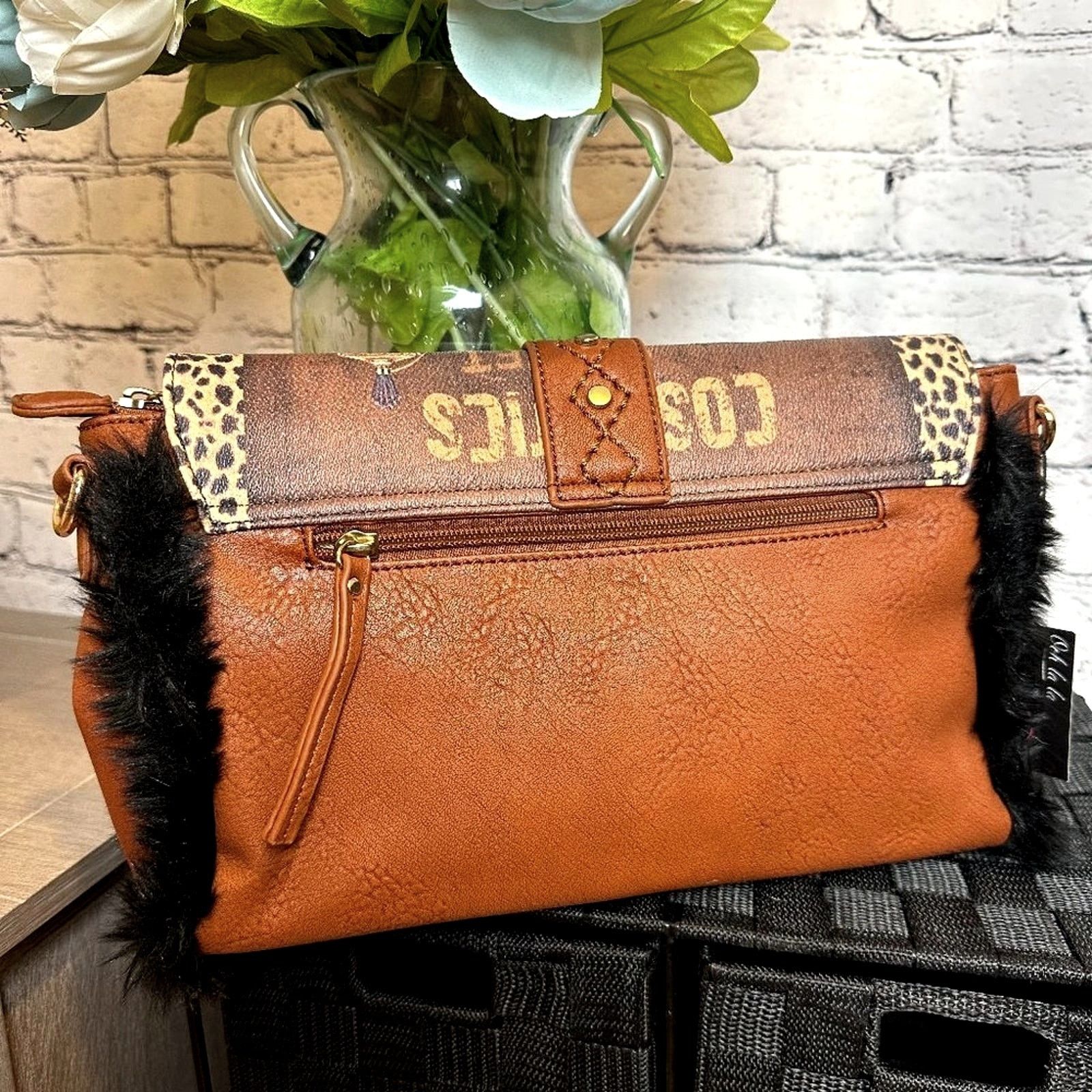 Other Beautiful Clutch Crossbody Handbag Turn Lock Fur Trim Size ONE SIZE - 8 Thumbnail