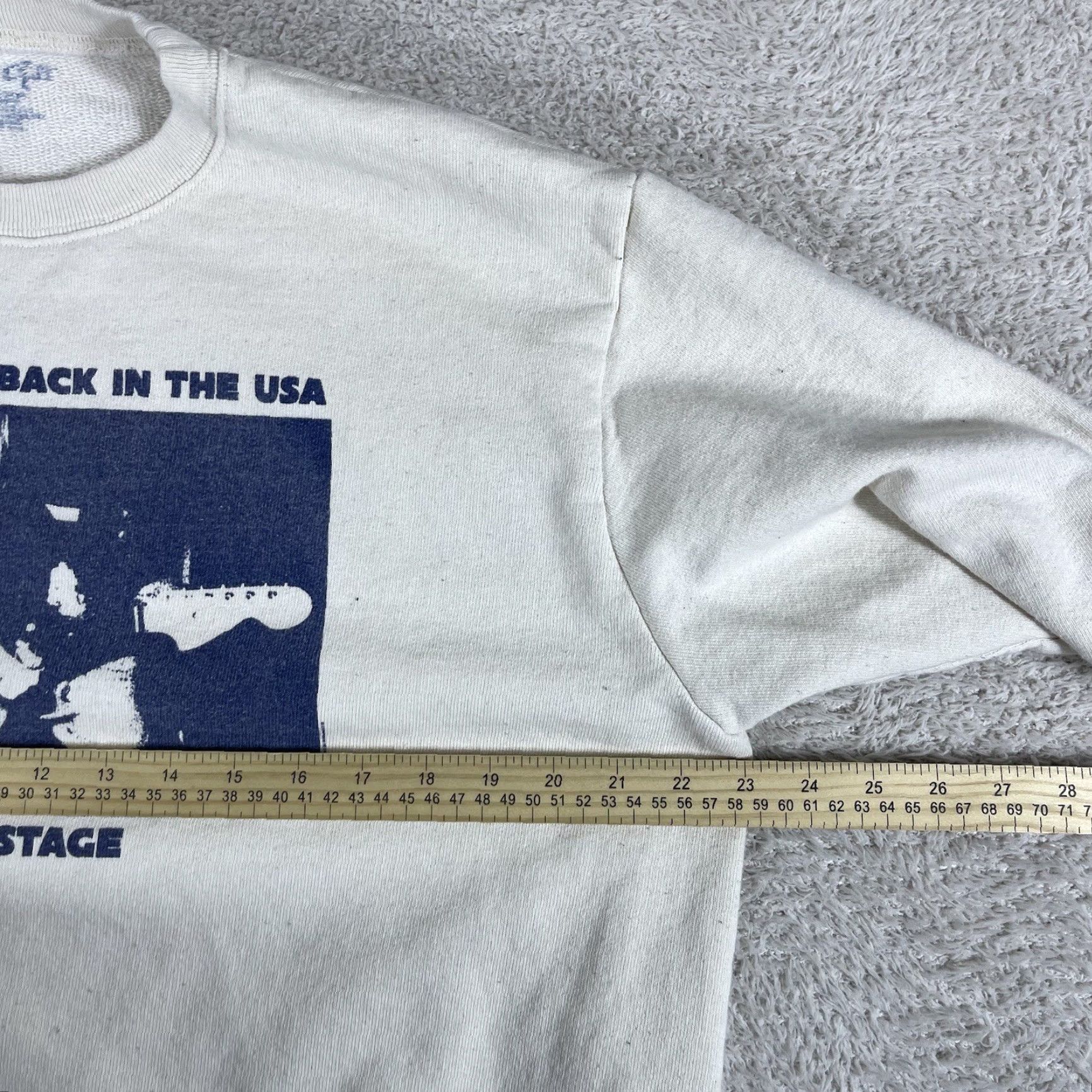 Brandy Melville Brandy Melville Radio Silence Crewneck Sweatshirt OSFA One Size Cream Y2K Band Womens Size L / US 10 / IT 46 - 6 Thumbnail