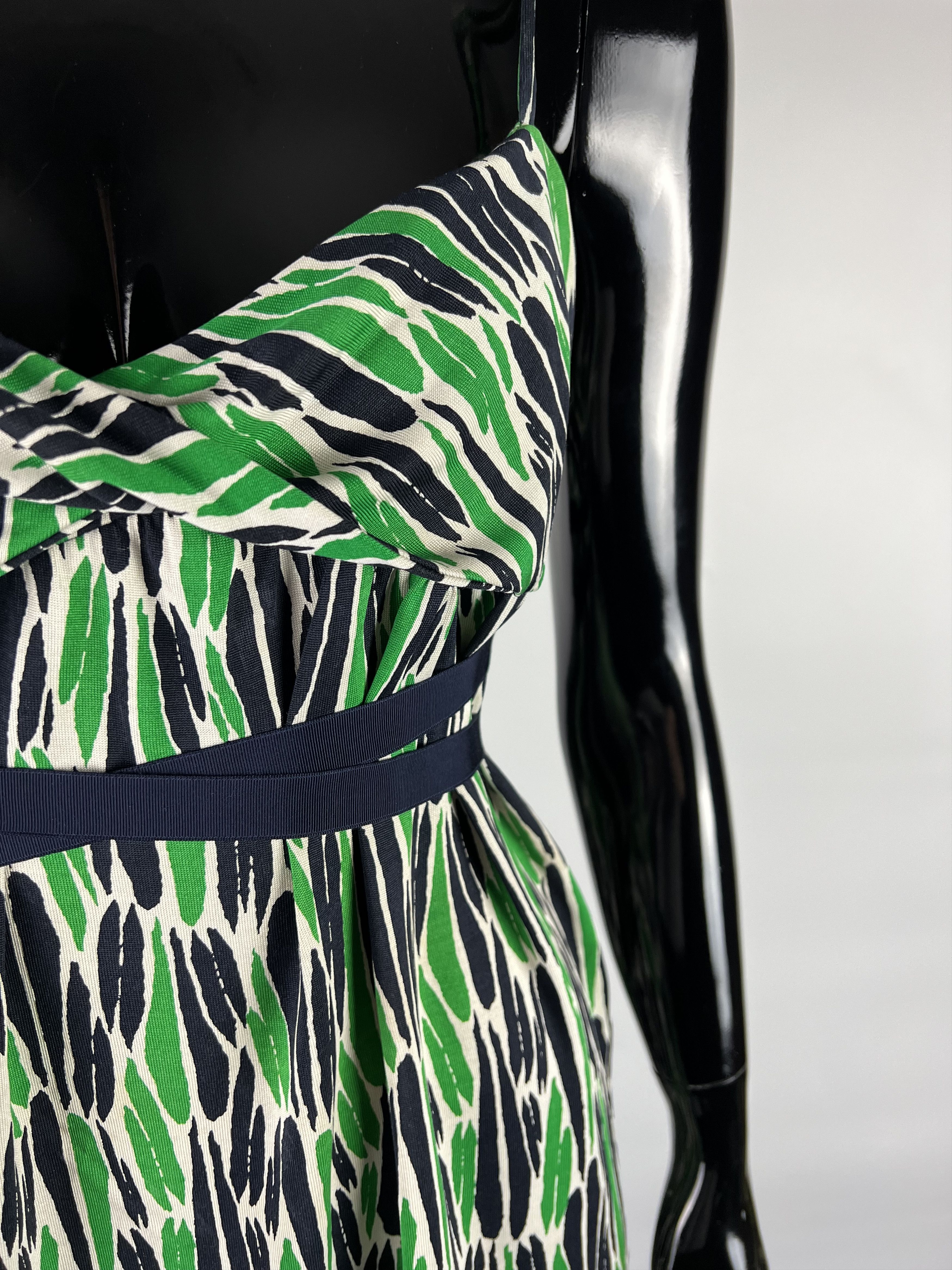 Diane von Furstenberg × Vintage Diane Von Furstenberg 100% Silk Sleeveless Belted Wrap Dress Size L / US 10 / IT 46 - 5 Thumbnail