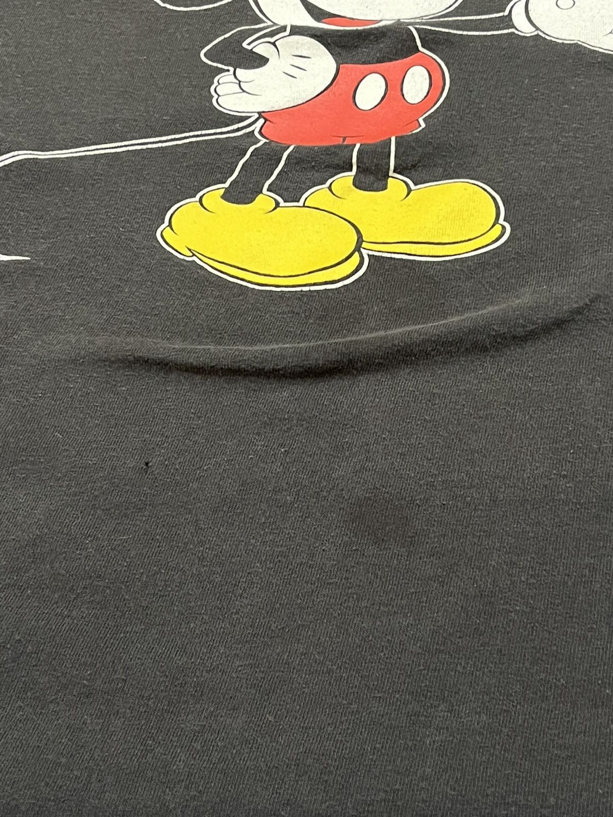 Mickey Mouse 90’s Y2K Faded Mickey Mouse Graphic Tee Size US M / EU 48-50 / 2 - 3 Thumbnail