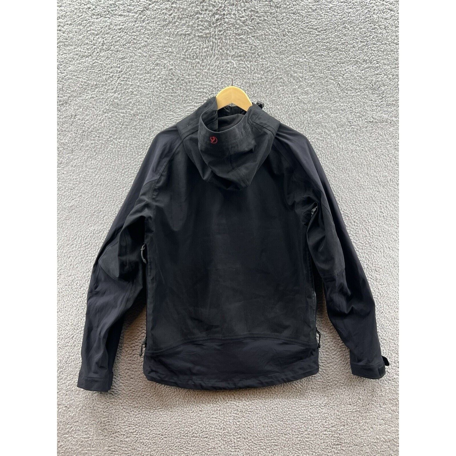 Fjallraven Fjallraven Black Tarfala Hydratic Jacket Men’s Size Medium Size US M / EU 48-50 / 2 - 2 Thumbnail