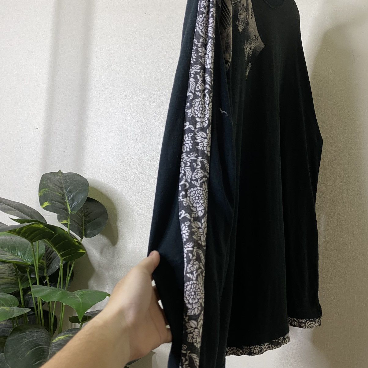 Japanese Brand Karakuri Tamashii Embroidery Detailing Ed Hardy Style LS Size US L / EU 52-54 / 3 - 9 Thumbnail