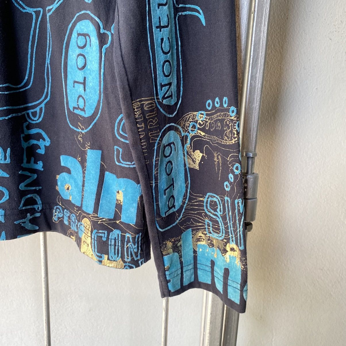 Desigual Derigual Black Long-Sleeve Tee with Blue Graphic Print Size US L / EU 52-54 / 3 - 15 Thumbnail