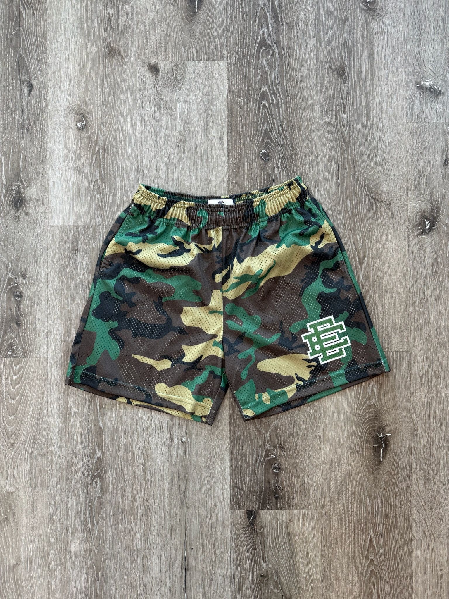 Eric Emanuel Eric Emanuel EE "Woodland Camo" (Green) Size US 31 - 1 Thumbnail