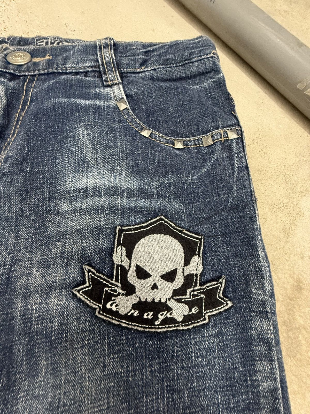 Hysteric Glamour × Japanese Brand Hysteric Glamour Style Poems Skull Studded Jeans Size US 30 / EU 46 - 15 Thumbnail