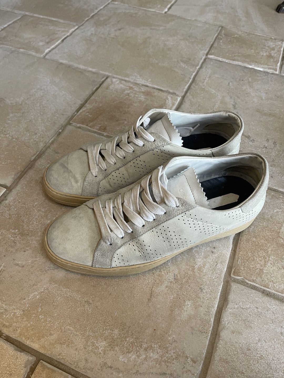 Off-White OFF WHITE Diagonals Holed Sneaker White EU 38 Size US 5.5 / EU 38 - 1 Thumbnail