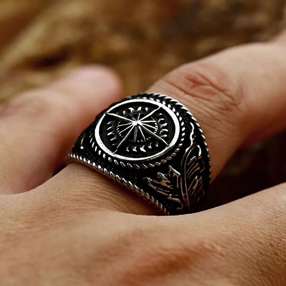 Jewelry Viking Compass Ring Size ONE SIZE - 1 Thumbnail