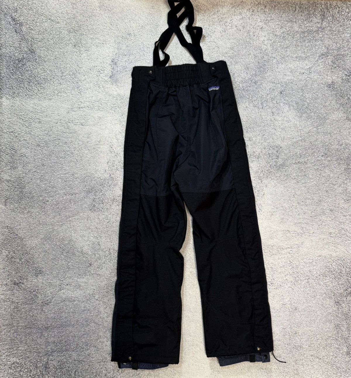Patagonia Patagonia Womens Ski Snow Pants Bibs Waterproof Black Size 8 Size 30" / US 8 / IT 44 - 2 Thumbnail