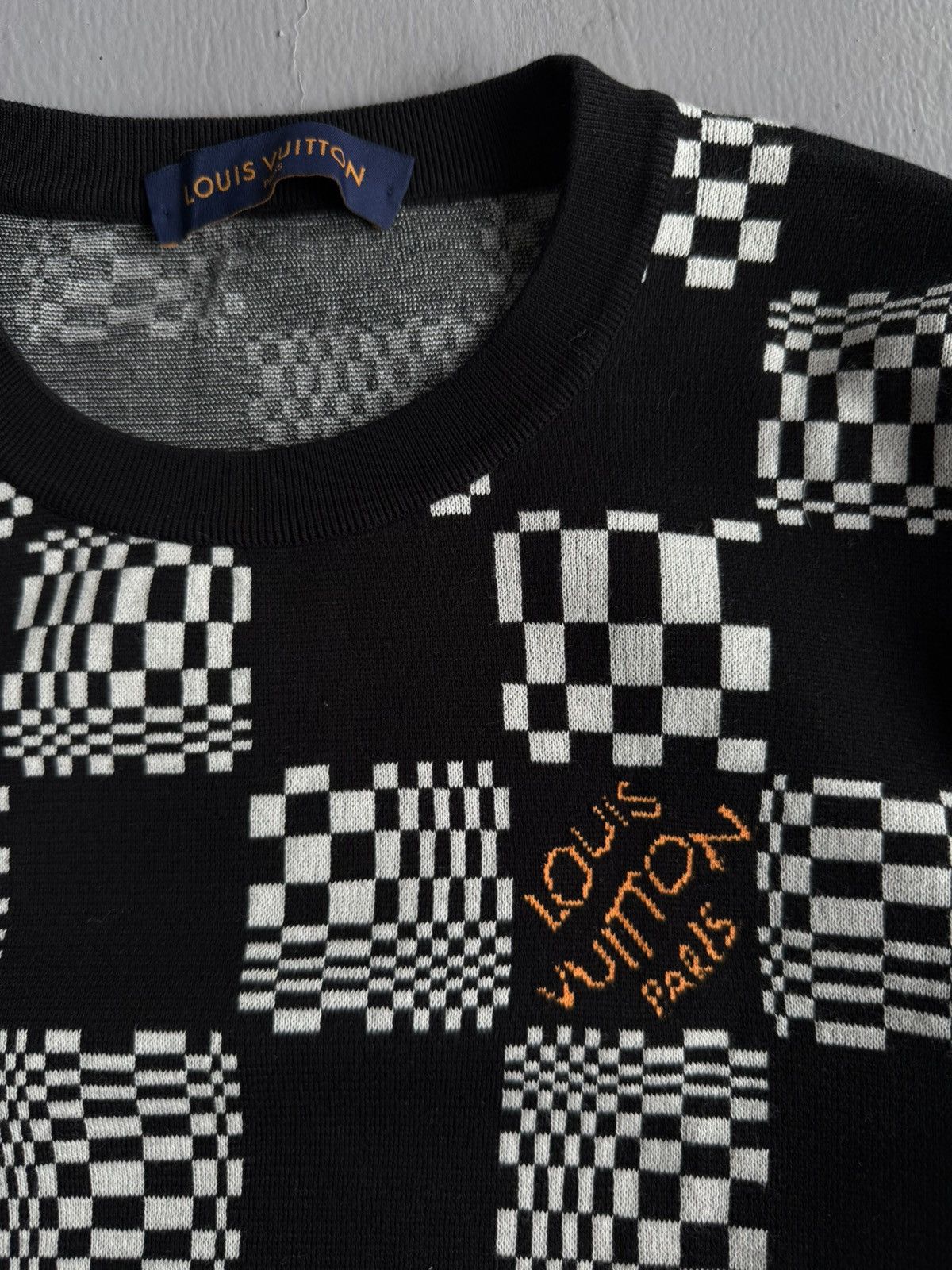 Louis Vuitton Louis Vuitton - Distorted Damier Monogram Crewneck Size US XL / EU 56 / 4 - 6 Thumbnail