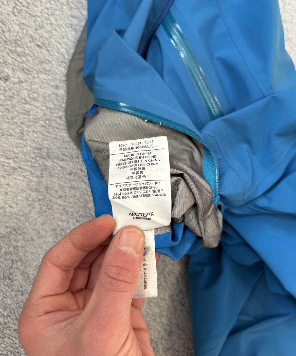 Arc'teryx Arc’teryx Women Gore-Tex Shell Jacket Blue Size S Z/LT Size S / US 4 / IT 40 - 12 Thumbnail