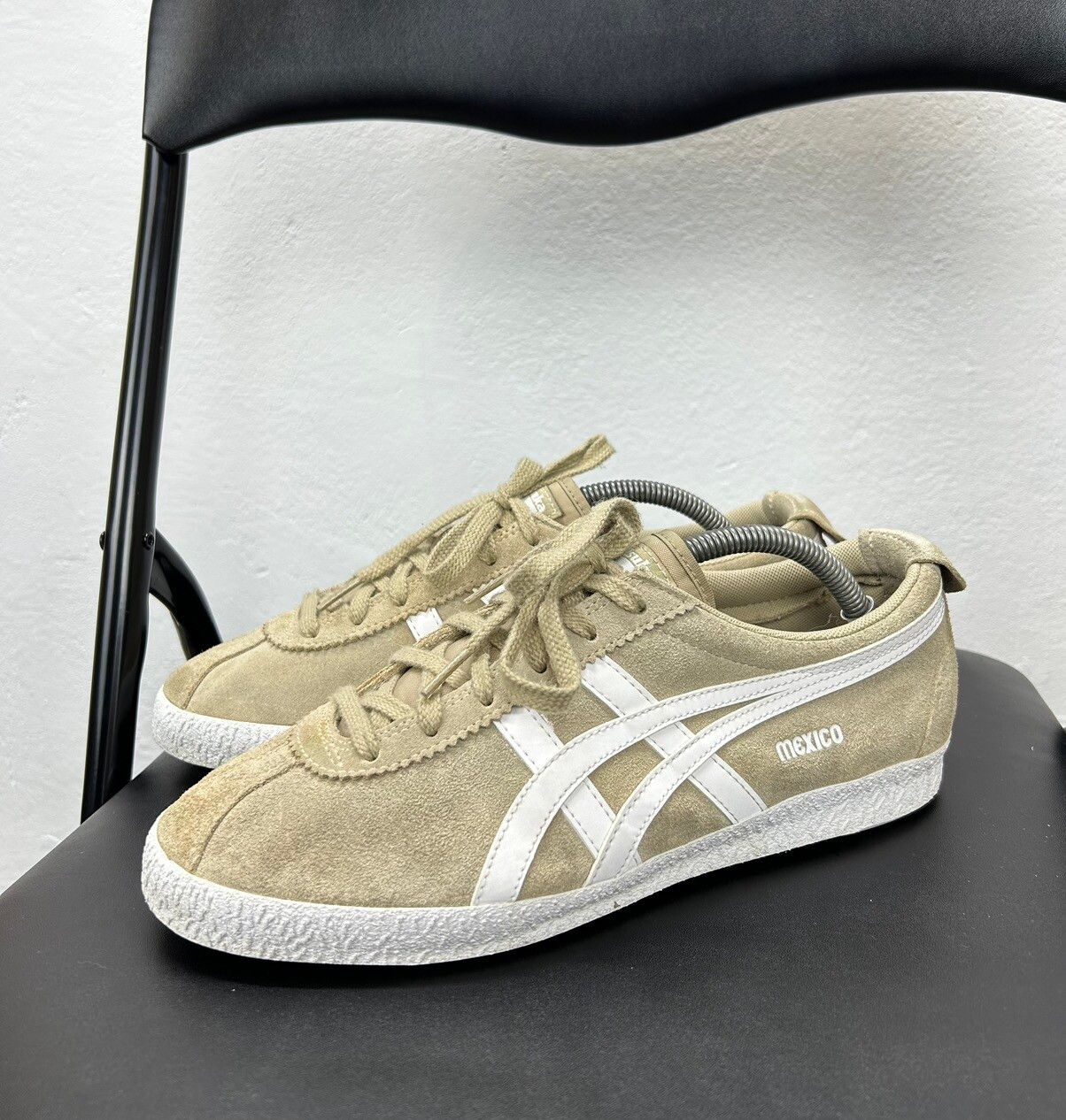 Pre-owned Asics X Vintage Asics Onitsuka Tiger Vintage Sneakers Size 41 In Beige