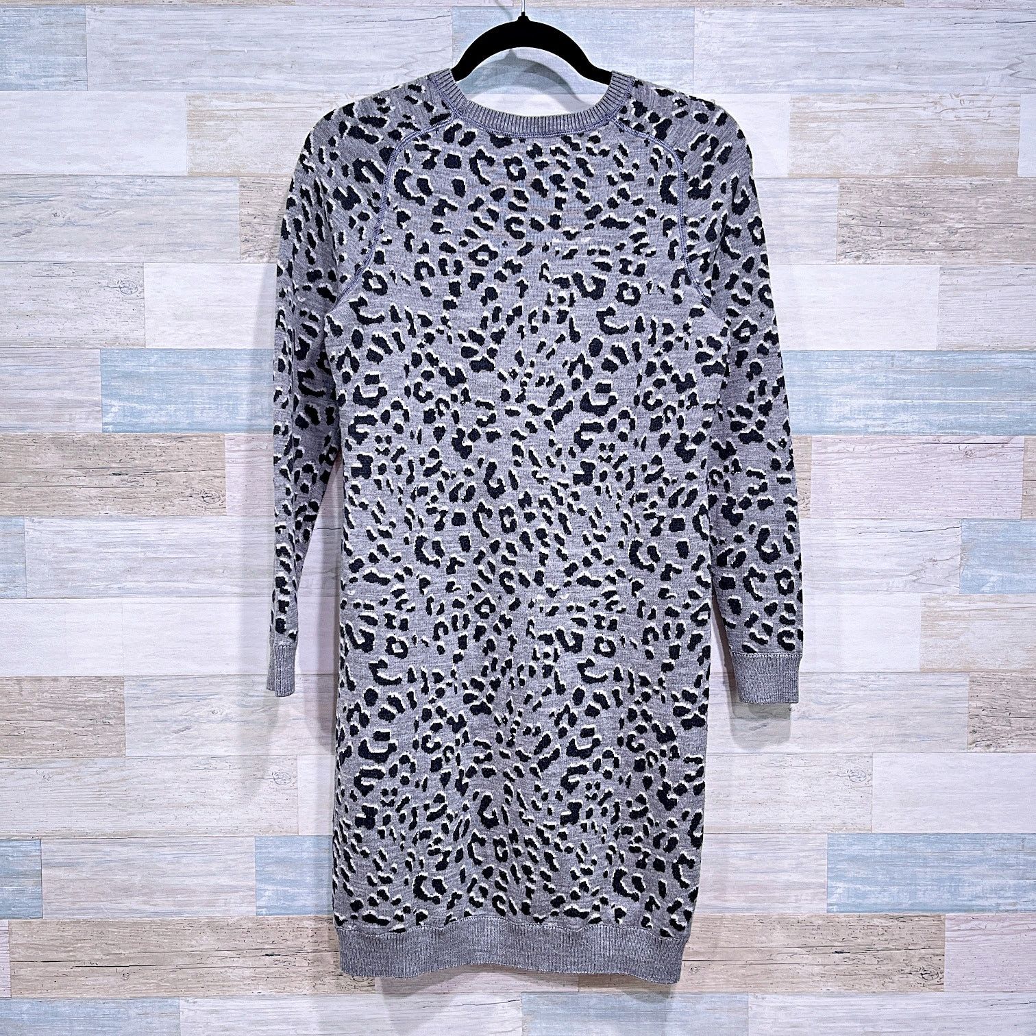 Loft LOFT Leopard Print Sweater Dress Gray Womens Small Petite SP Size S / US 4 / IT 40 - 4 Thumbnail