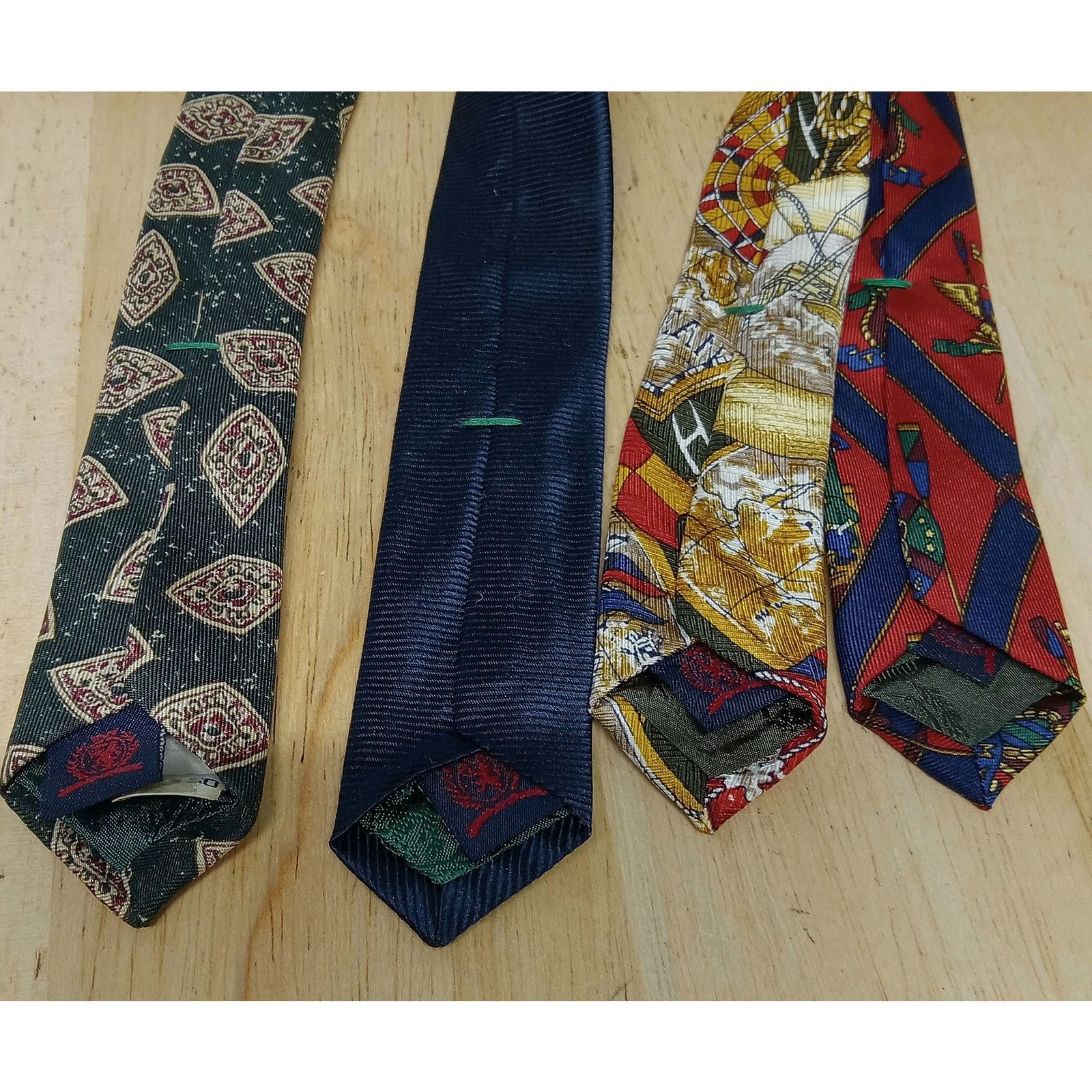 Tommy Hilfiger Set Of 4 Vintage Tommy Hilfiger Ties Men's 100% Silk USA Size ONE SIZE - 4 Thumbnail