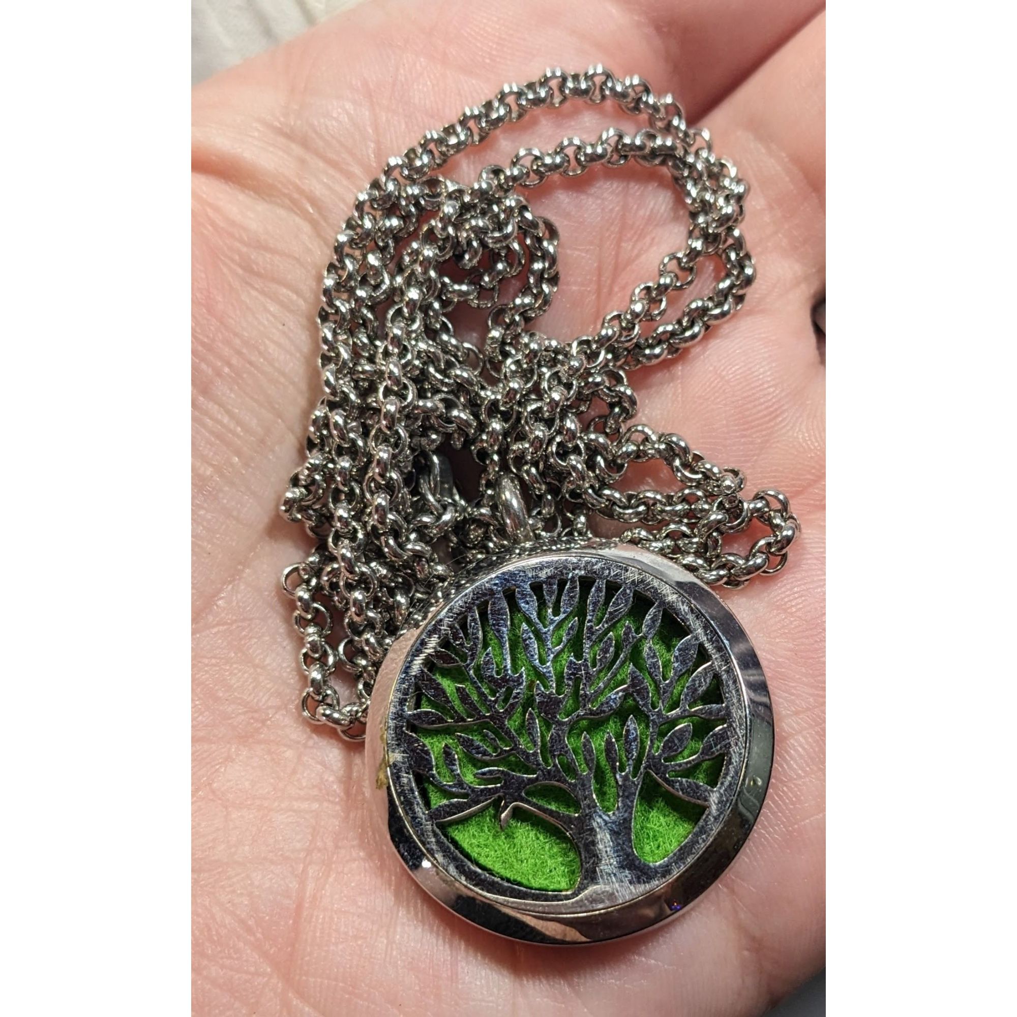 Other Nature Inspired Aromatherapy Pendant Necklace With Tree Deta Size ONE SIZE - 4 Thumbnail