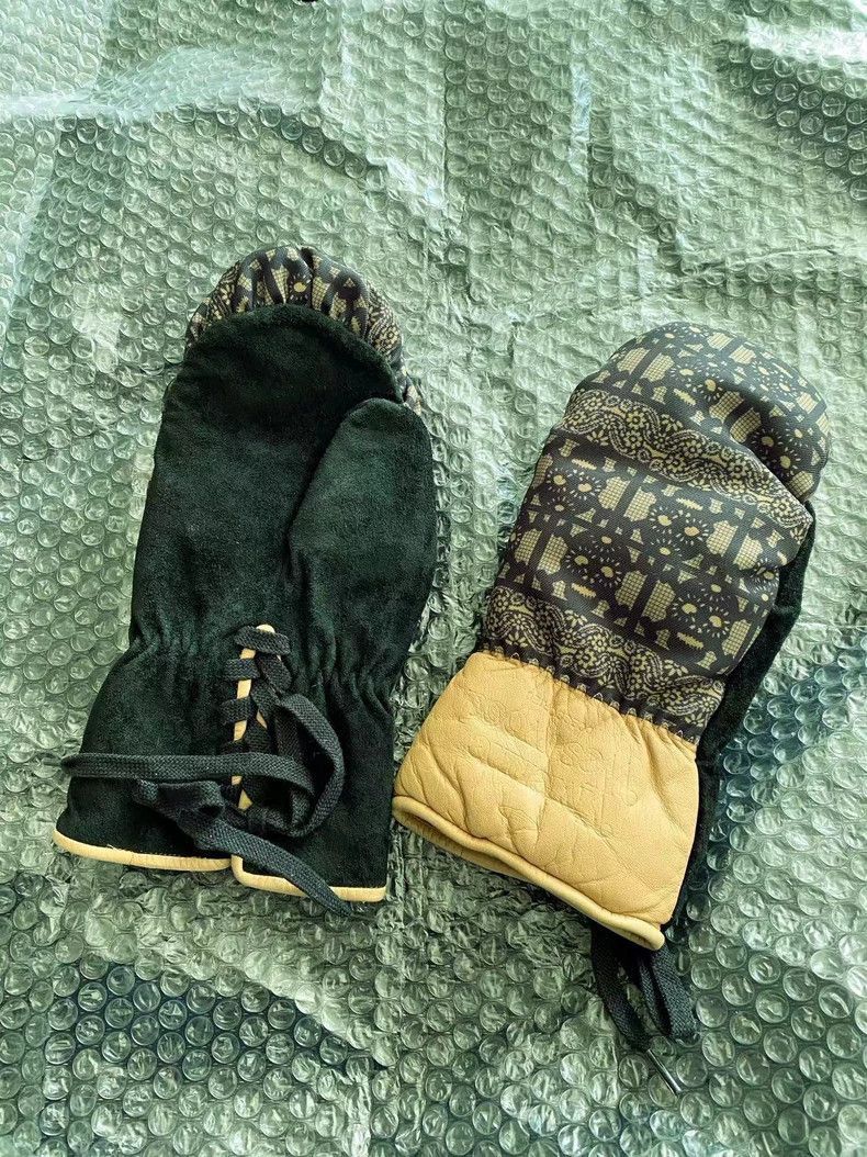 Vivienne Westwood Vivienne Westwood Gloves for Winter Style Size ONE SIZE - 4 Thumbnail