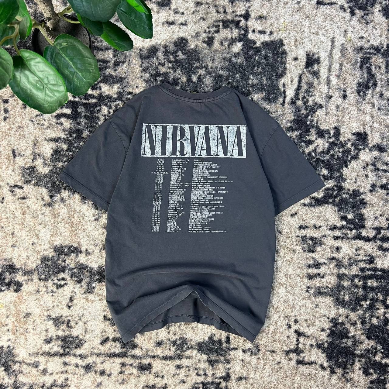 Nirvana Nirvana Vintage Big Logo Rock Band T-Shirt 2TS16 Size US M / EU 48-50 / 2 - 2 Thumbnail