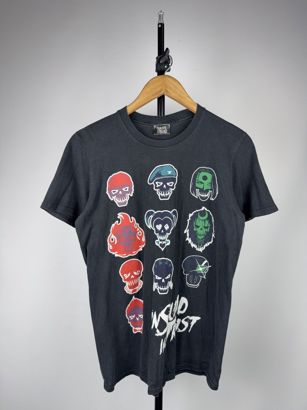 Vintage 2016 Suicide Squad Skull Grid Graphic T-Shirt Movie Tee Size US S / EU 44-46 / 1 - 1 Thumbnail