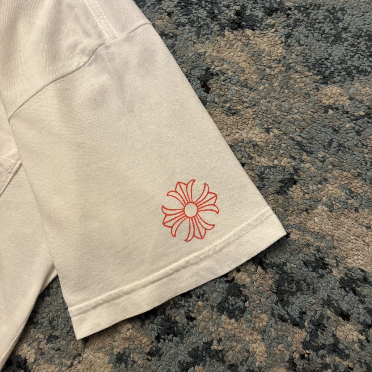 Chrome Hearts Chrome Hearts USA T Shirt Size Small Worn Lightly Size US S / EU 44-46 / 1 - 6 Thumbnail