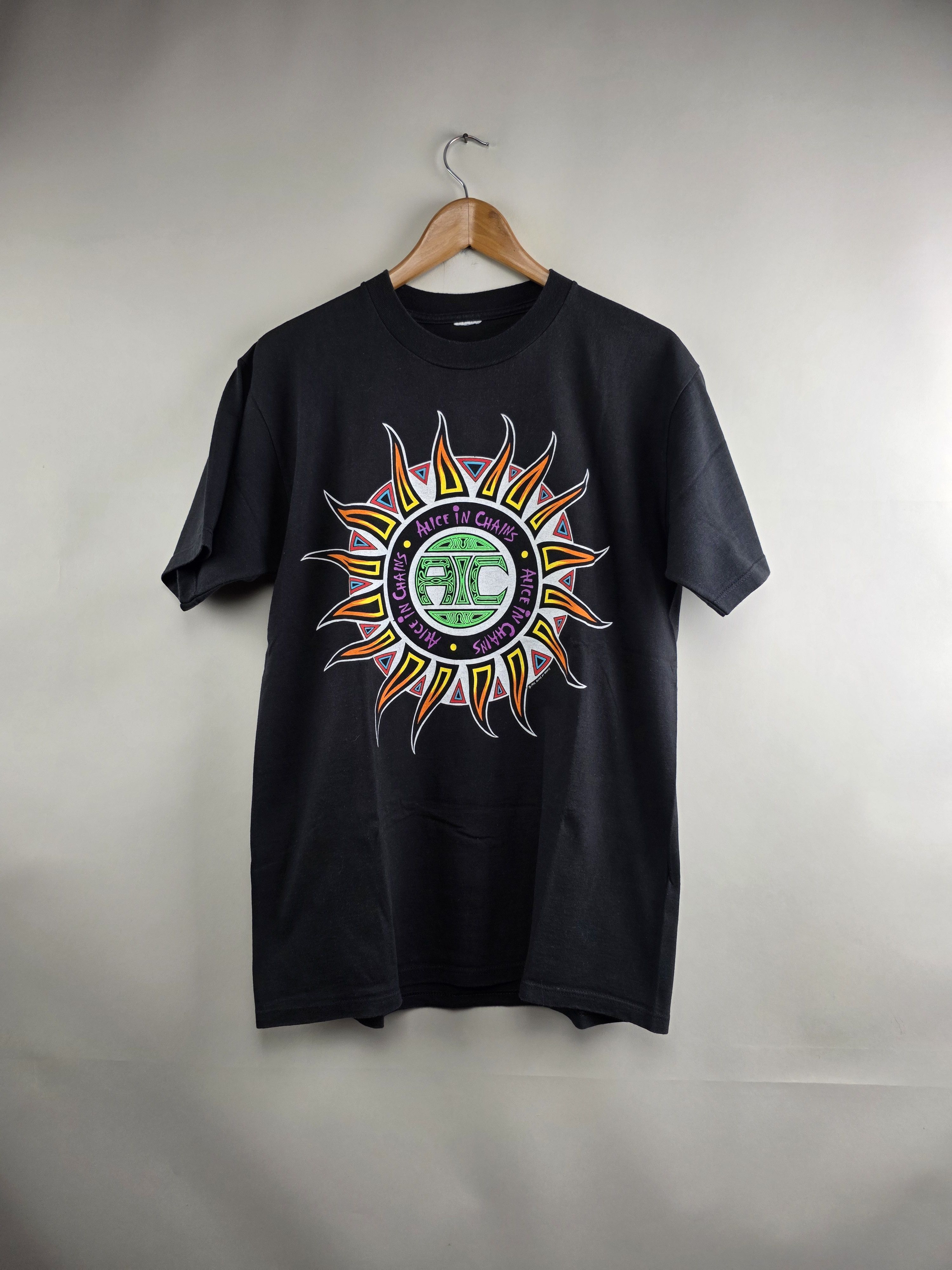 Band Tees × Vintage Alice in Chains 1992 Angry Chair Shirt | Grailed