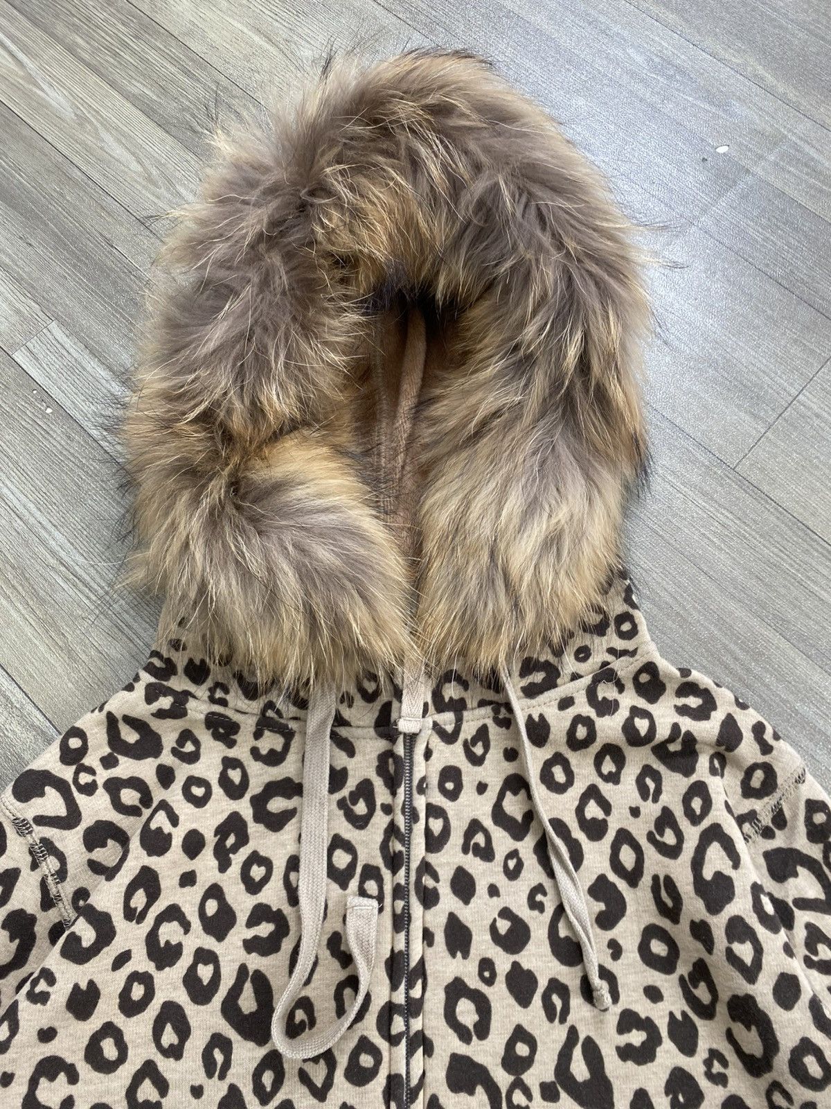 Japanese Brand 2000s Everlast Leopard Ifsixwasnine Lgb Style Fur Hoodie Y2K Size US M / EU 48-50 / 2 - 3 Thumbnail