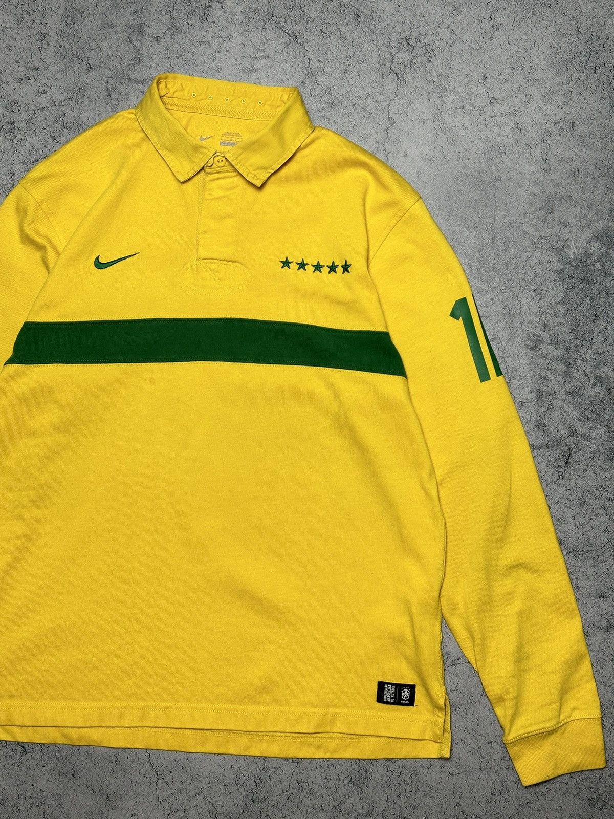 Nike Vintage Nike Brazil #10 Rugby Polo Long Sleeve Shirt Size US L / EU 52-54 / 3 - 3 Thumbnail
