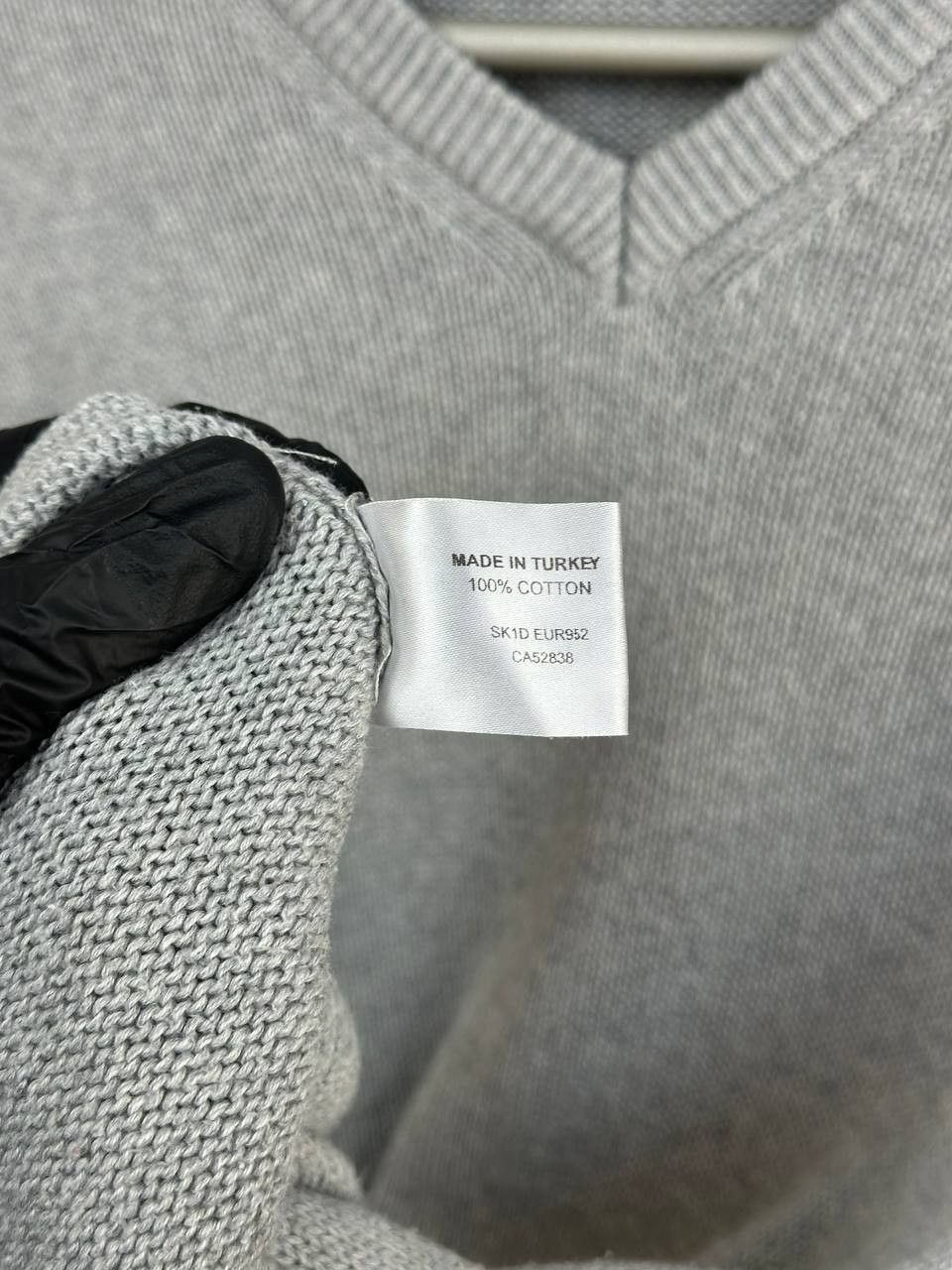 Alfred Dunhill Dunhill London Knit Sweater Cotton Cable Sleeve V-Neck Size US M / EU 48-50 / 2 - 14 Thumbnail