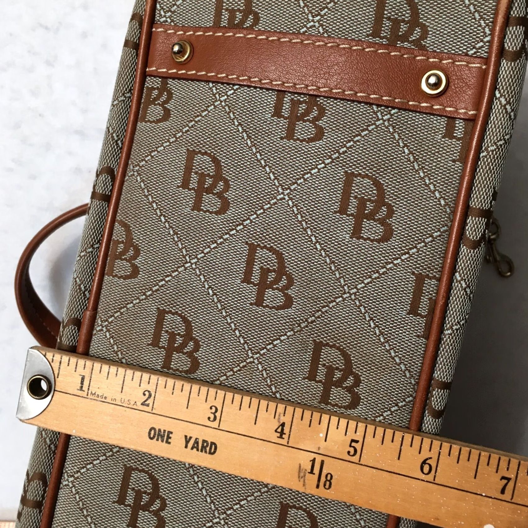 Dooney & Bourke Dooney & Bourke Belvedere Logo Satchel Purse Canvas Brown Red Lining Large Women VINTAGE Bag Satchel/Top Handle Size ONE SIZE - 7 Thumbnail