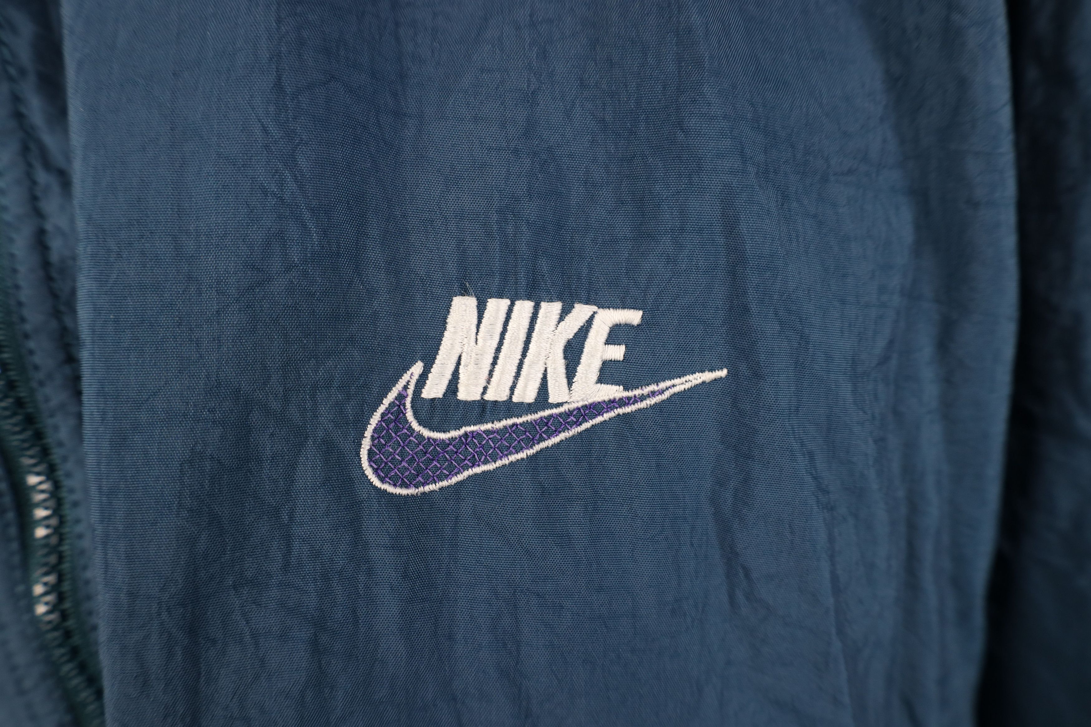 Nike Vintage 90s Nike Travis Scott Mini Swoosh Hooded Jacket Size US L / EU 52-54 / 3 - 4 Thumbnail