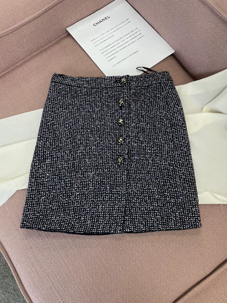 Chanel Chanel 23P Black Tweed Mini Skirt - dmc Size US 38 / EU 54 - 1 Thumbnail