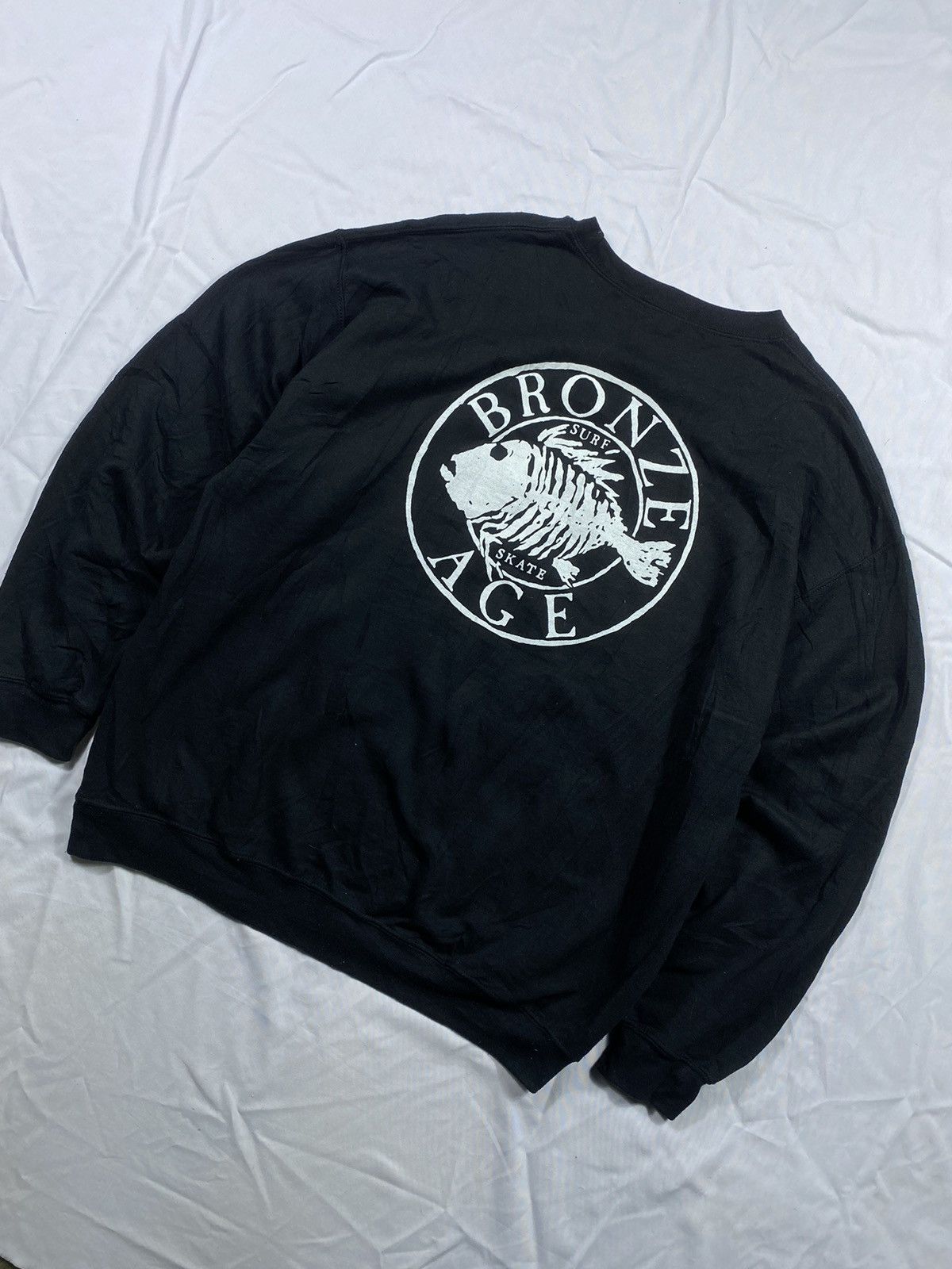 Vintage Vintage Bronze Age Skateboards Sweatshirts Fishbone Size US L / EU 52-54 / 3 - 10 Thumbnail