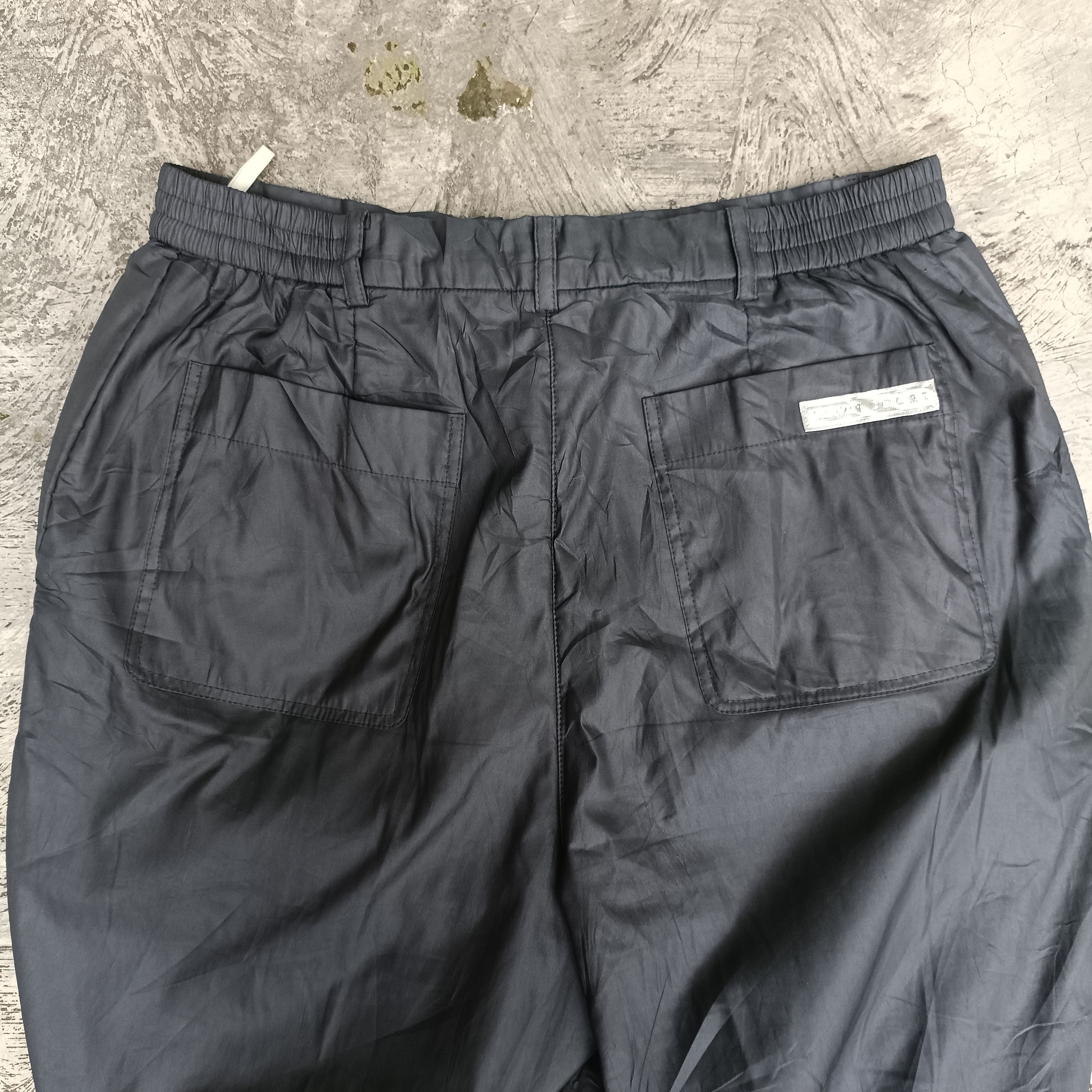 Lanvin Vintage Lanvin Sport AW Nylon Pants With Rib Size 27" / US 4 / IT 40 - 6 Thumbnail