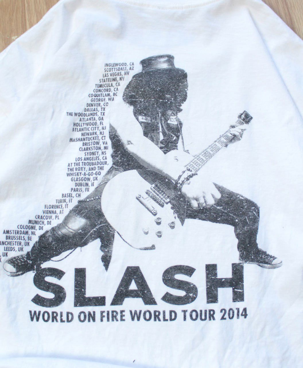 Band Tees 🔥 Slash 2014 World On Fire Tour T Shirt Music Size US XL / EU 56 / 4 - 5 Thumbnail