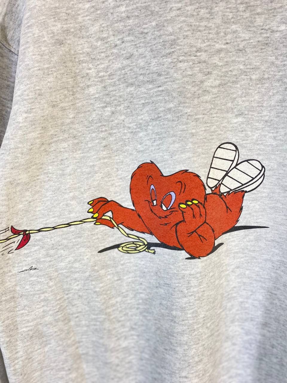 Vintage vintage 1997 warner bros studio sweatshirt very nice design Size US L / EU 52-54 / 3 - 7 Thumbnail