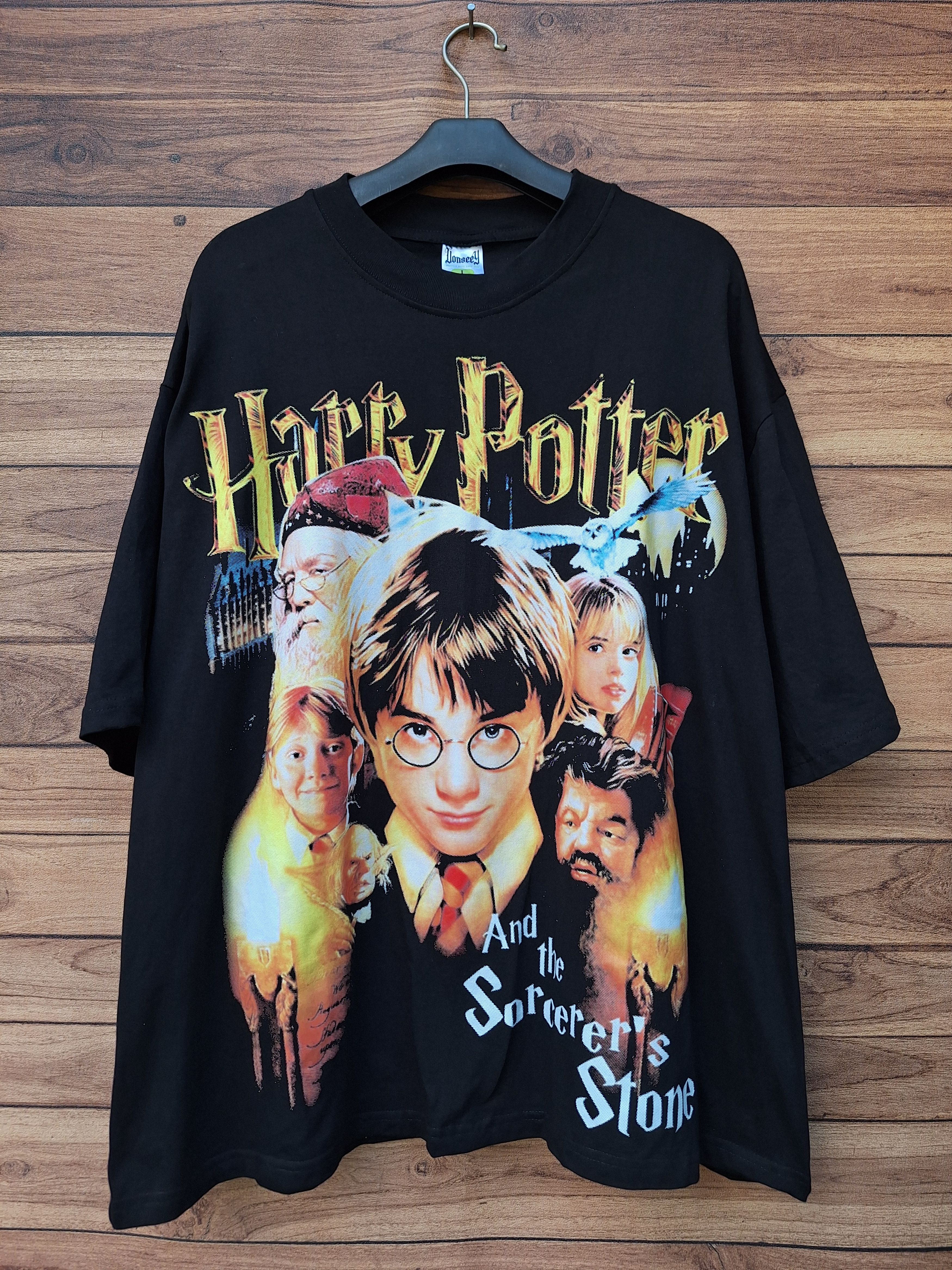 Japanese Brand Harry potter and the sorcerer's stone film movie tee graphic Size US XL / EU 56 / 4 - 1 Thumbnail