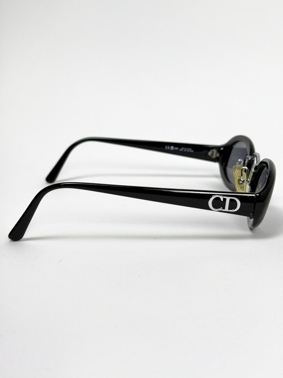 Dior VINTAGE DIOR ROUND SUNGLASSES WITH CD LOGOS Size ONE SIZE - 4 Thumbnail