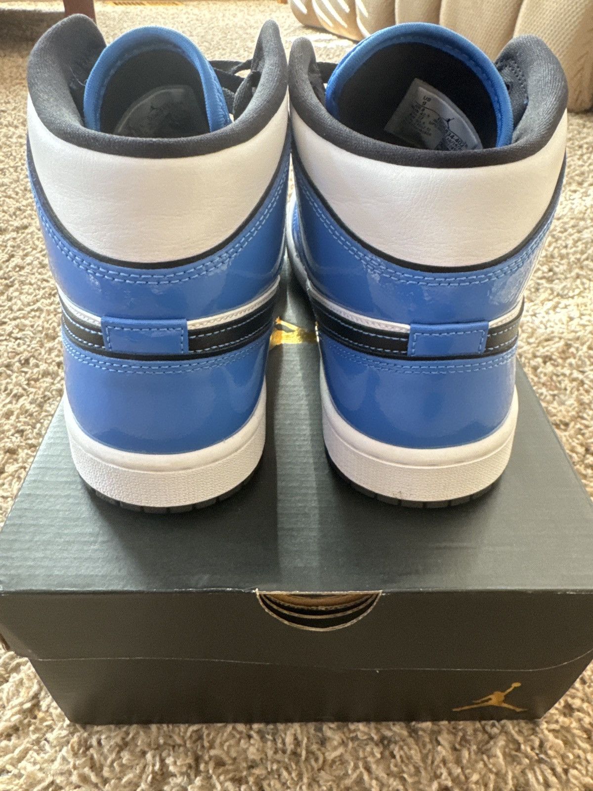 Jordan Brand Signal blue Jordan 1 mid Size US 9 / EU 42 - 3 Thumbnail