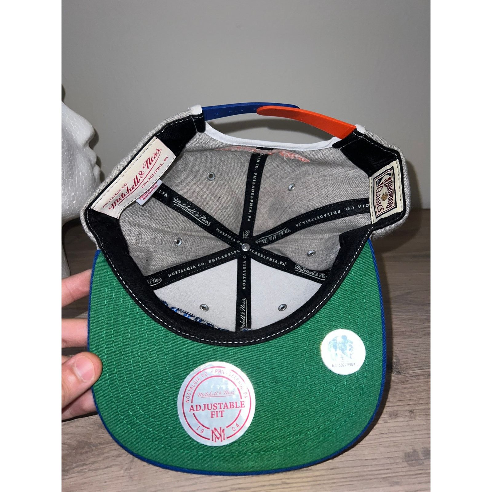 NBA NBA Cleveland Cavaliers Cavs Basketball Hat Headwear 2000s Size ONE SIZE - 6 Thumbnail