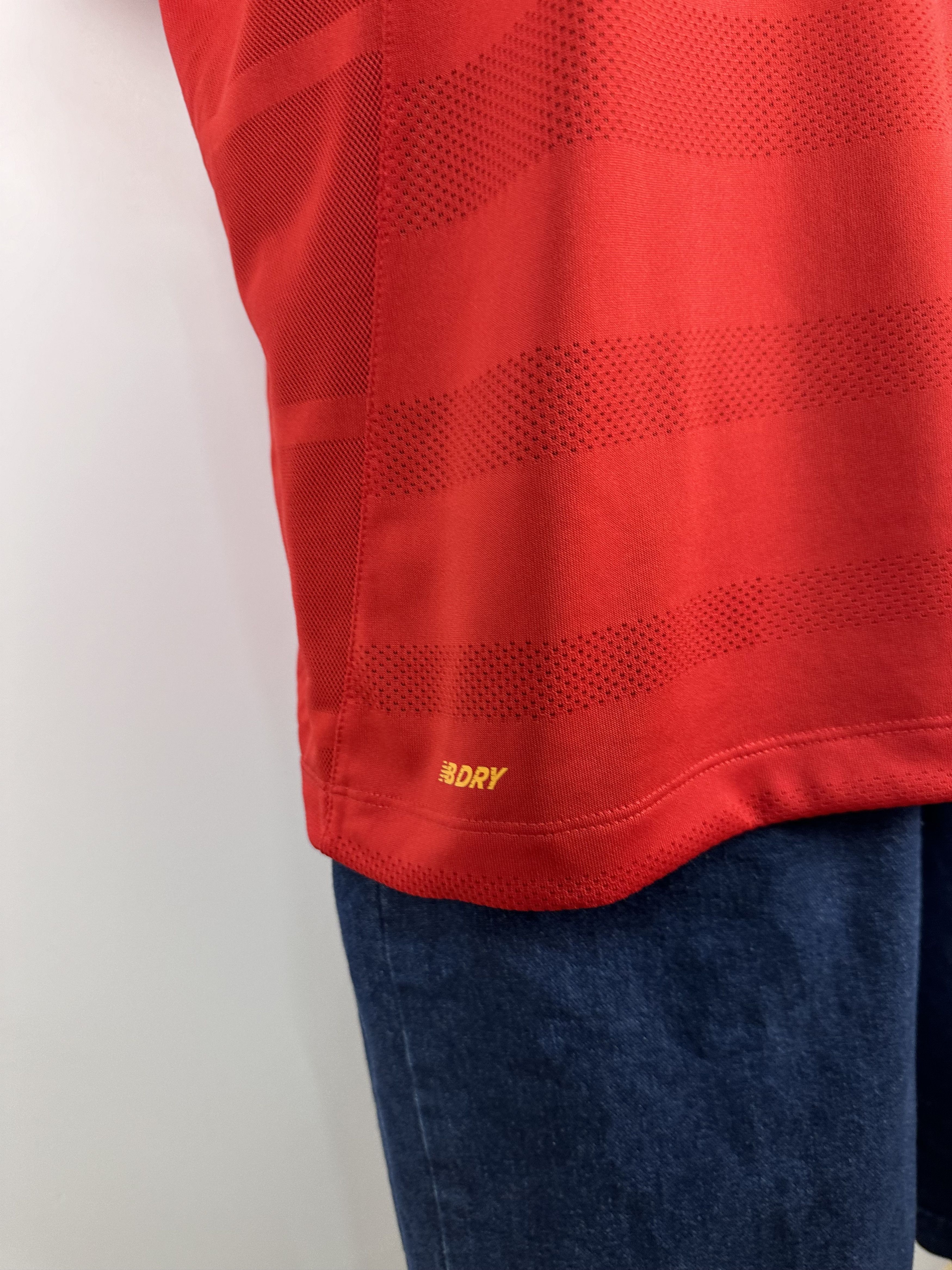 New Balance LIVERPOOL 2016 2017 HOME FOOTBAL SHIRT SOCCER JERSEY Size US L / EU 52-54 / 3 - 6 Thumbnail