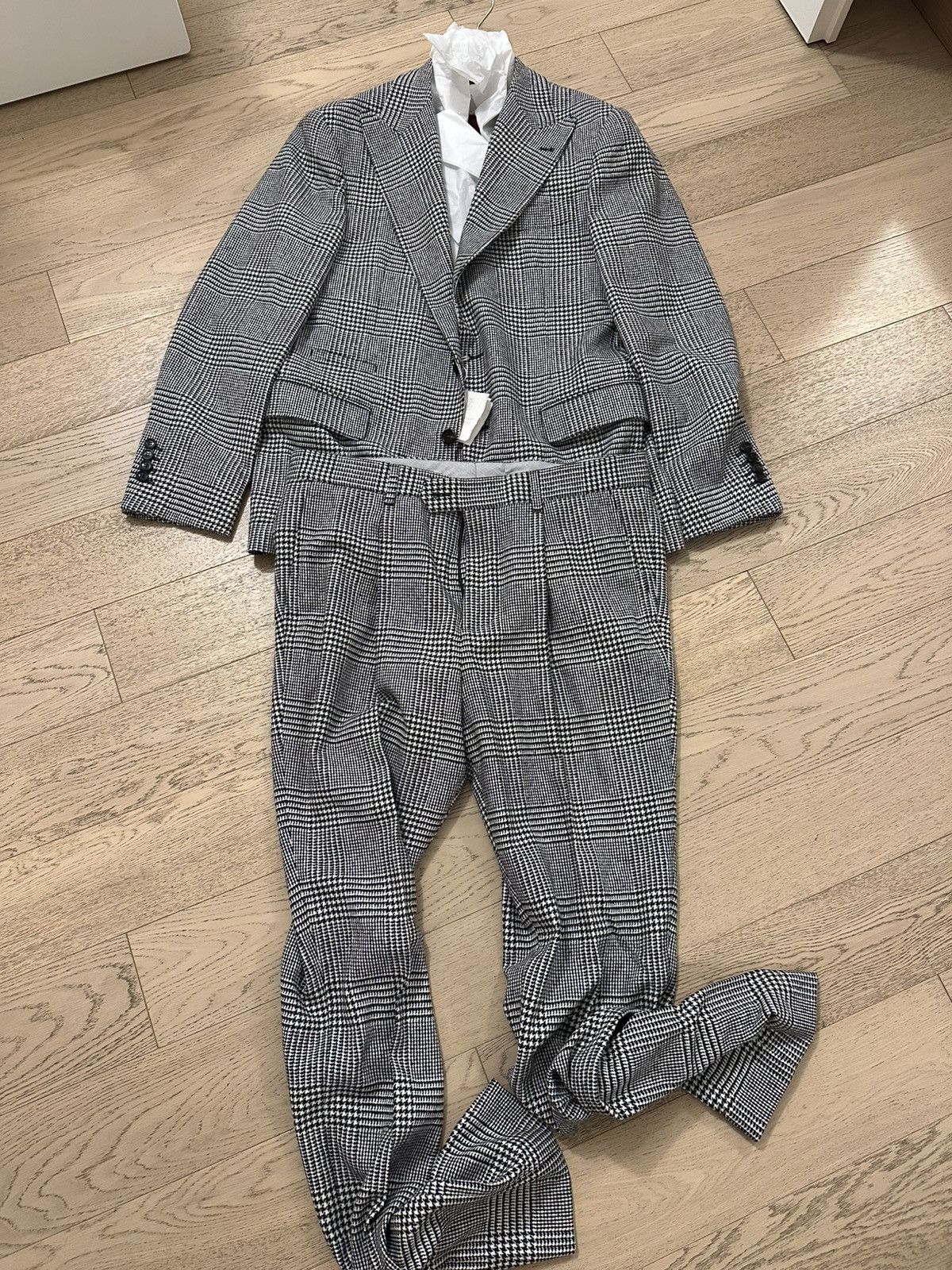 Brunello Cucinelli Brunello Cucinelli prince of Wales Suit Size 50L - 1 Thumbnail
