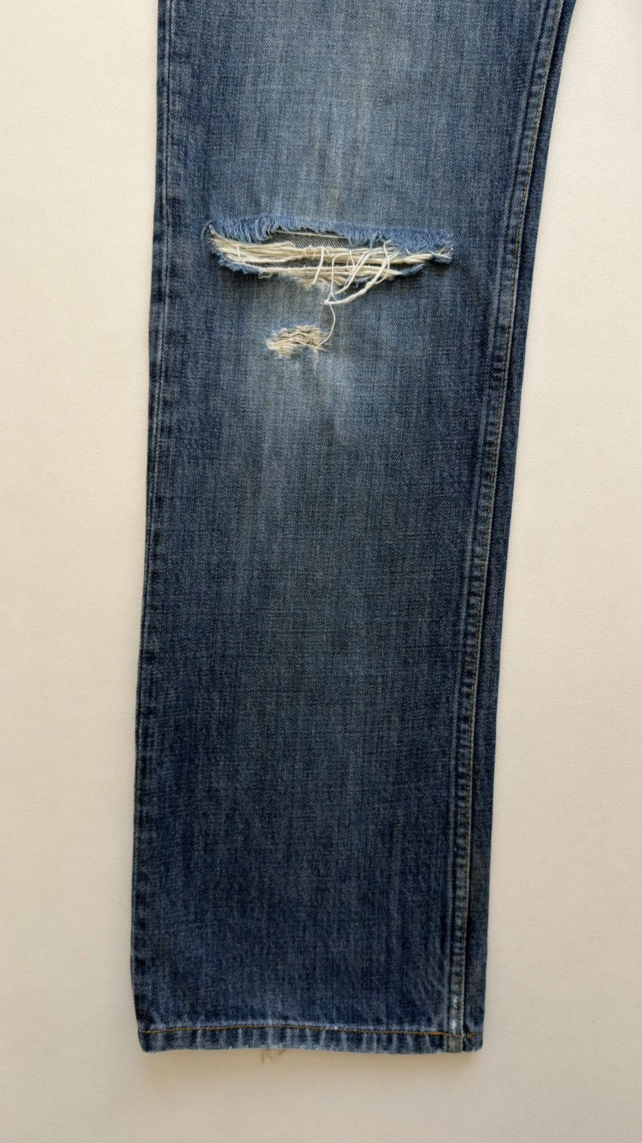 Helmut Lang Thrashed’ Vintage Classic Denim’ Jeans Size US 32 / EU 48 - 10 Thumbnail