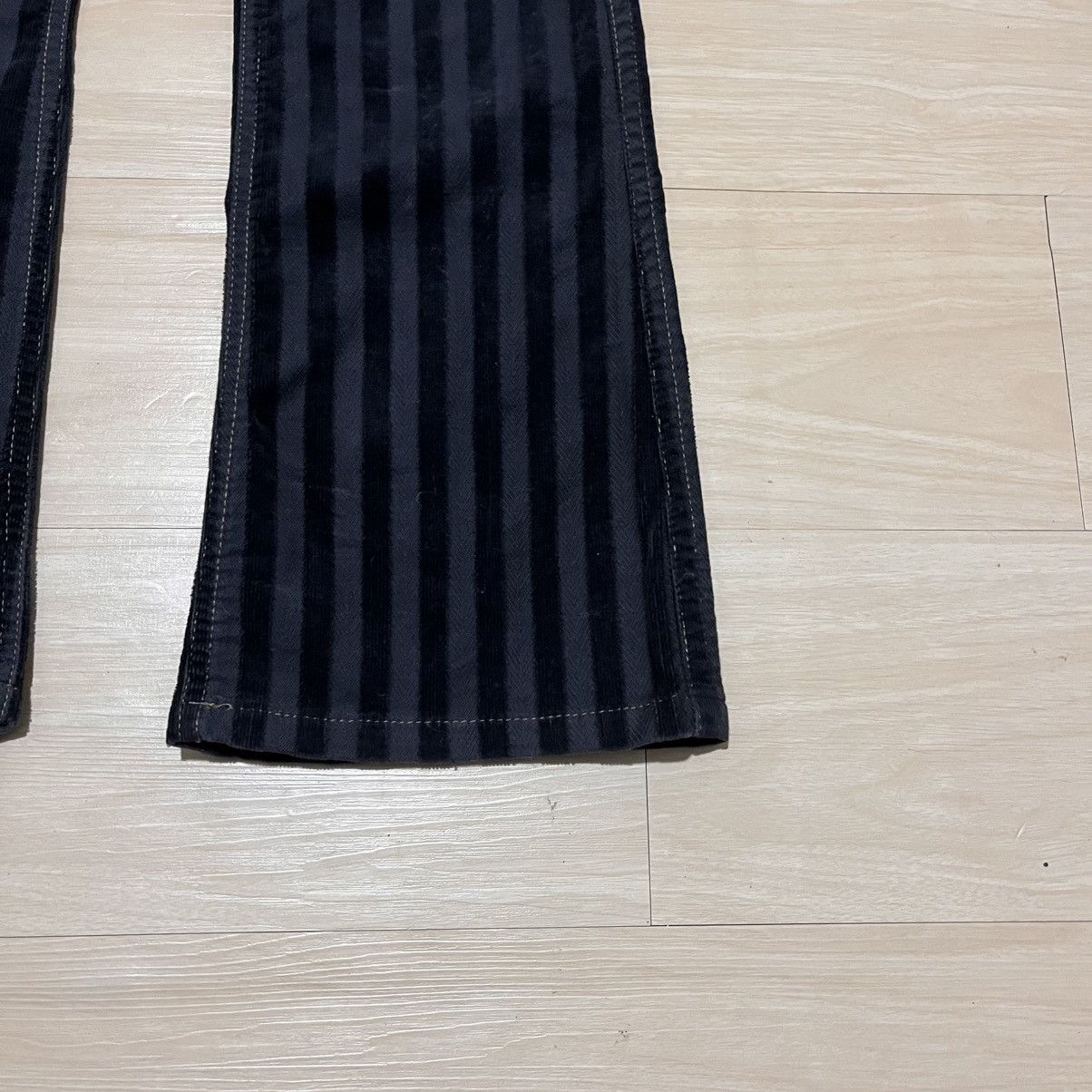 Japanese Brand 2000s Fatigue Flare Striped Corduroy Pants Camel Road Size US 28 / EU 44 - 5 Thumbnail