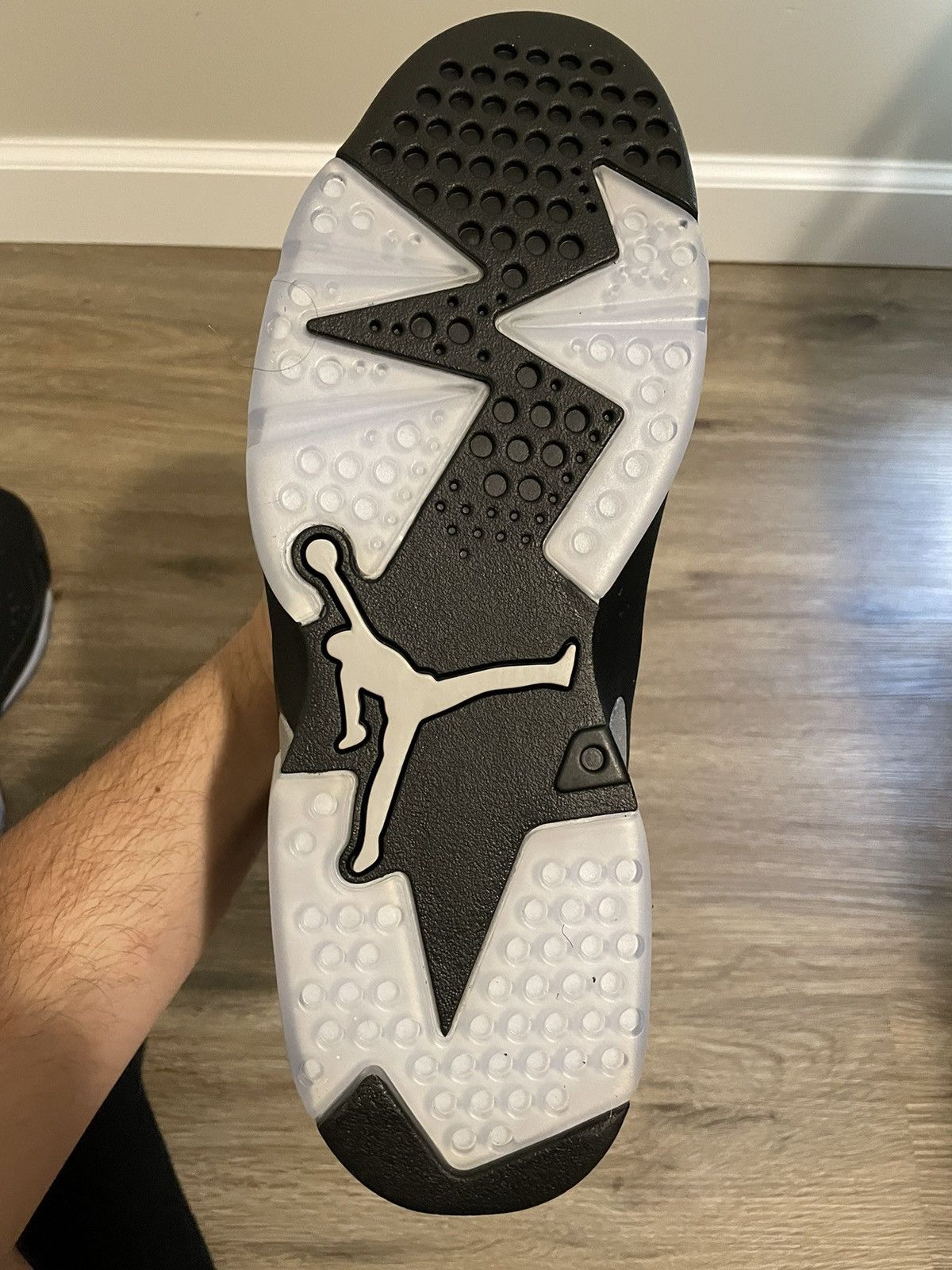 Jordan Brand Jordan 6 Chrome Size US 10.5 / EU 43-44 - 3 Thumbnail