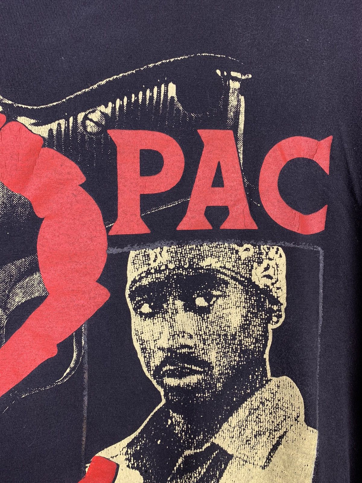Band Tees Vintage 90s Tupac "Live By The Gun Die By The Gun" T-Shirt Size US L / EU 52-54 / 3 - 9 Thumbnail